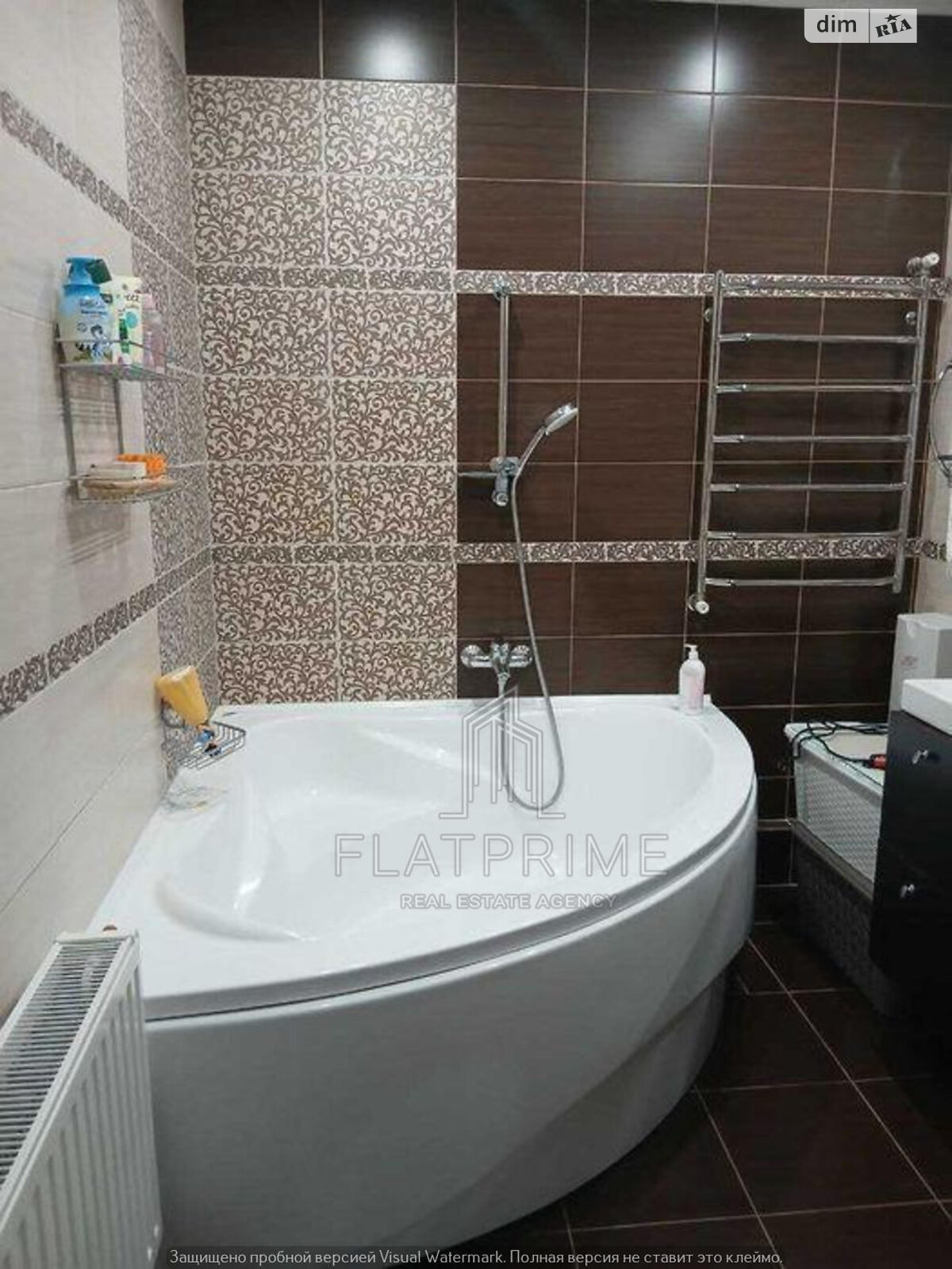 Продаж трикімнатної квартири в Києві, на пл. Голосіївська 13А, район Деміївка фото 1 Продаж трикімнатної квартири в Києві, на пл. Голосіївська 13А, район Деміївка фото 1