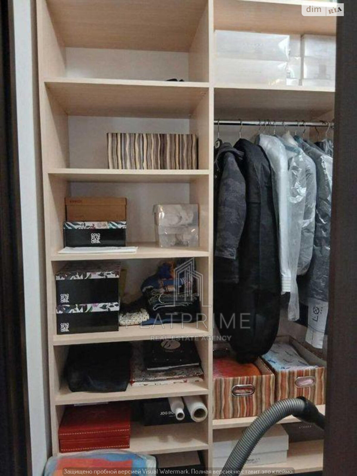 Продаж трикімнатної квартири в Києві, на пл. Голосіївська 13А, район Деміївка фото 1 Продаж трикімнатної квартири в Києві, на пл. Голосіївська 13А, район Деміївка фото 1