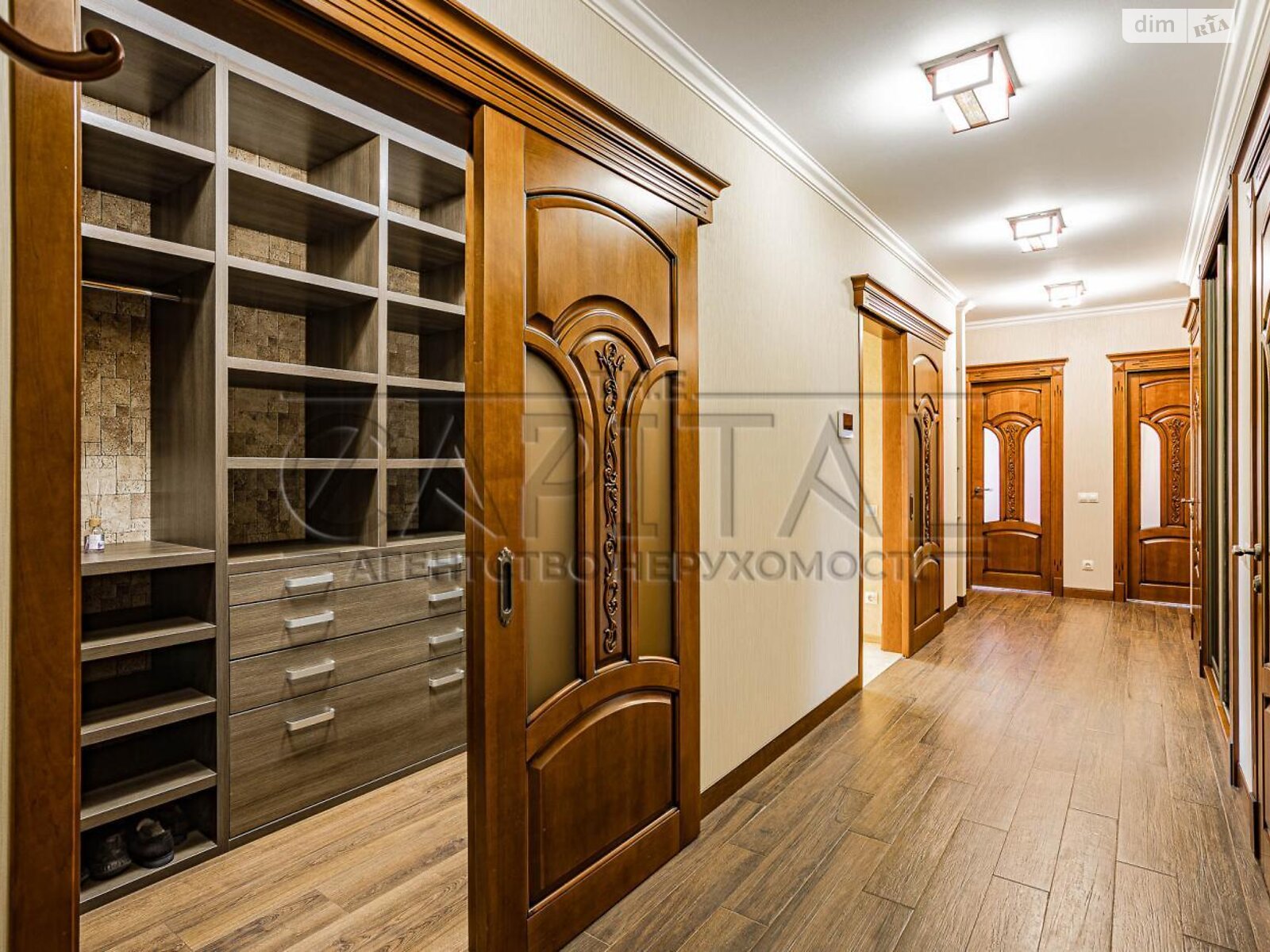 Продажа трехкомнатной квартиры в Киеве, на ул. Голосеевская 13А, район Демеевка фото 1 Продажа трехкомнатной квартиры в Киеве, на ул. Голосеевская 13А, район Демеевка фото 1