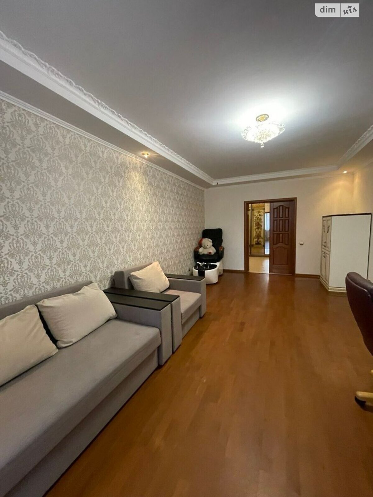Продажа трехкомнатной квартиры в Киеве, на ул. Голосеевская 13А, район Демеевка фото 1 Продажа трехкомнатной квартиры в Киеве, на ул. Голосеевская 13А, район Демеевка фото 1