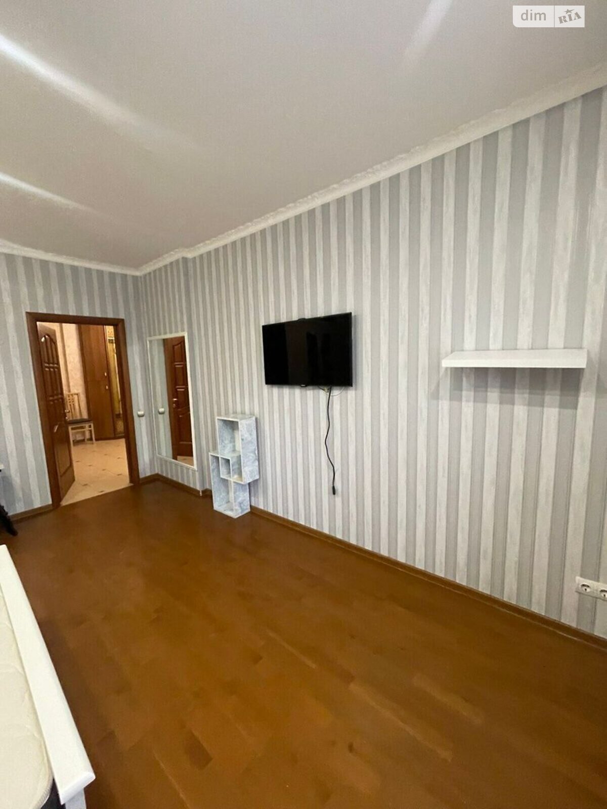 Продажа трехкомнатной квартиры в Киеве, на ул. Голосеевская 13А, район Демеевка фото 1 Продажа трехкомнатной квартиры в Киеве, на ул. Голосеевская 13А, район Демеевка фото 1