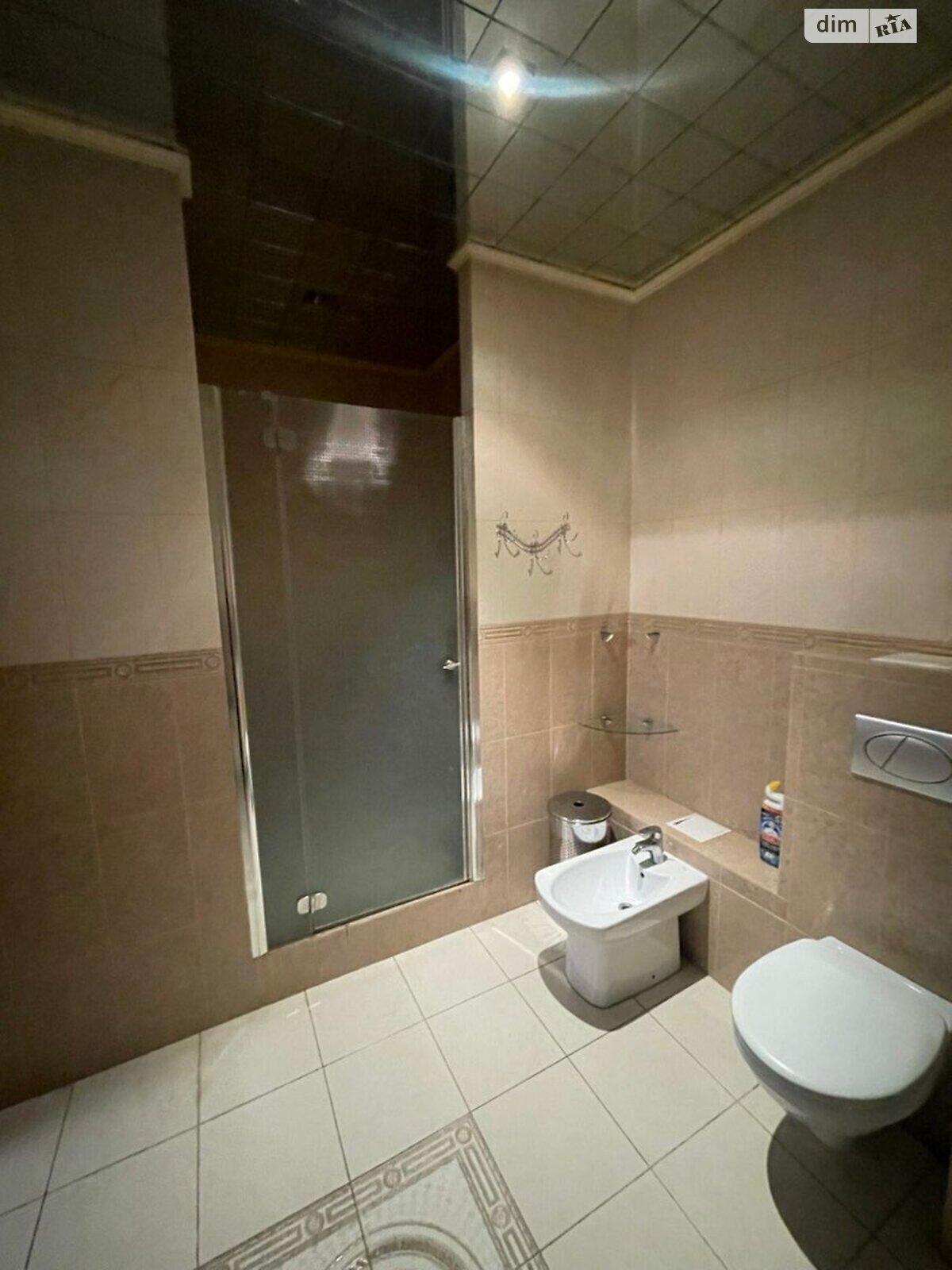 Продажа трехкомнатной квартиры в Киеве, на ул. Голосеевская 13А, район Демеевка фото 1 Продажа трехкомнатной квартиры в Киеве, на ул. Голосеевская 13А, район Демеевка фото 1