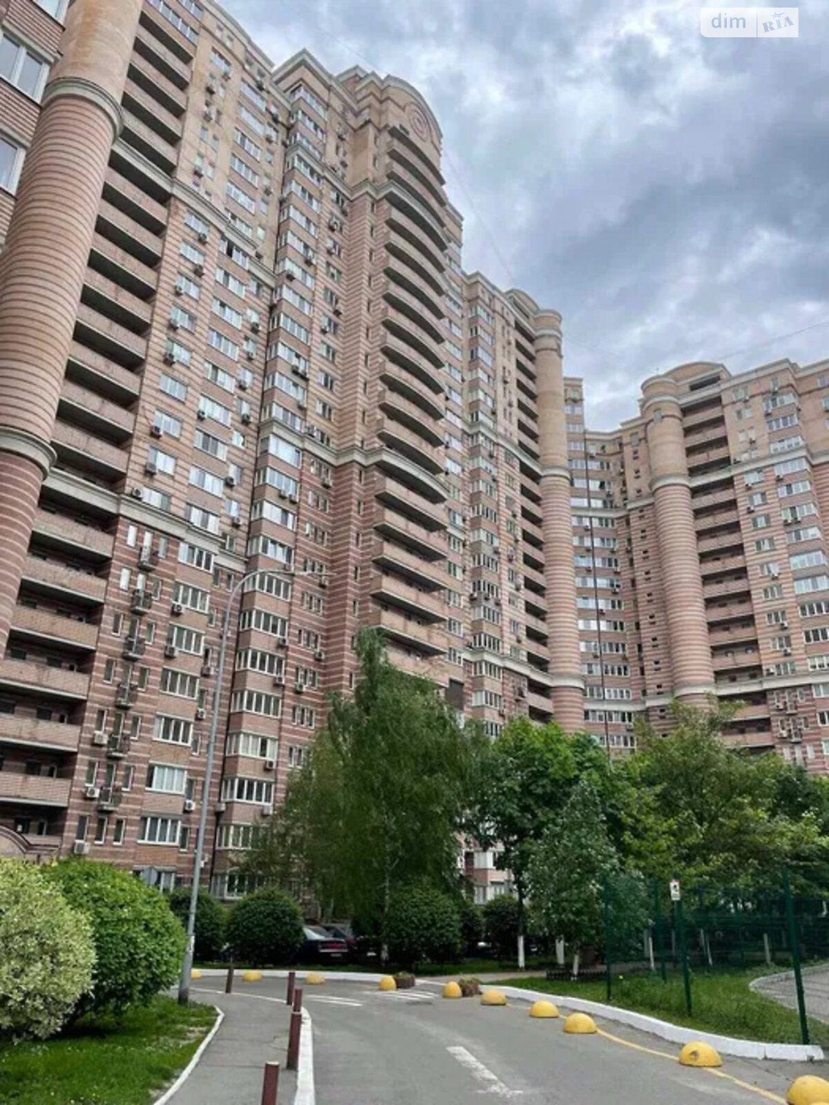 Продажа пятикомнатной квартиры в Киеве, на ул. Голосеевская 13Б, район Демеевка фото 1 Продажа пятикомнатной квартиры в Киеве, на ул. Голосеевская 13Б, район Демеевка фото 1