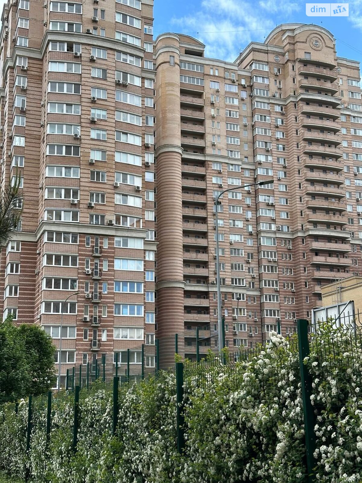 Продажа однокомнатной квартиры в Киеве, на ул. Голосеевская 13Б, район Демеевка фото 1 Продажа однокомнатной квартиры в Киеве, на ул. Голосеевская 13Б, район Демеевка фото 1