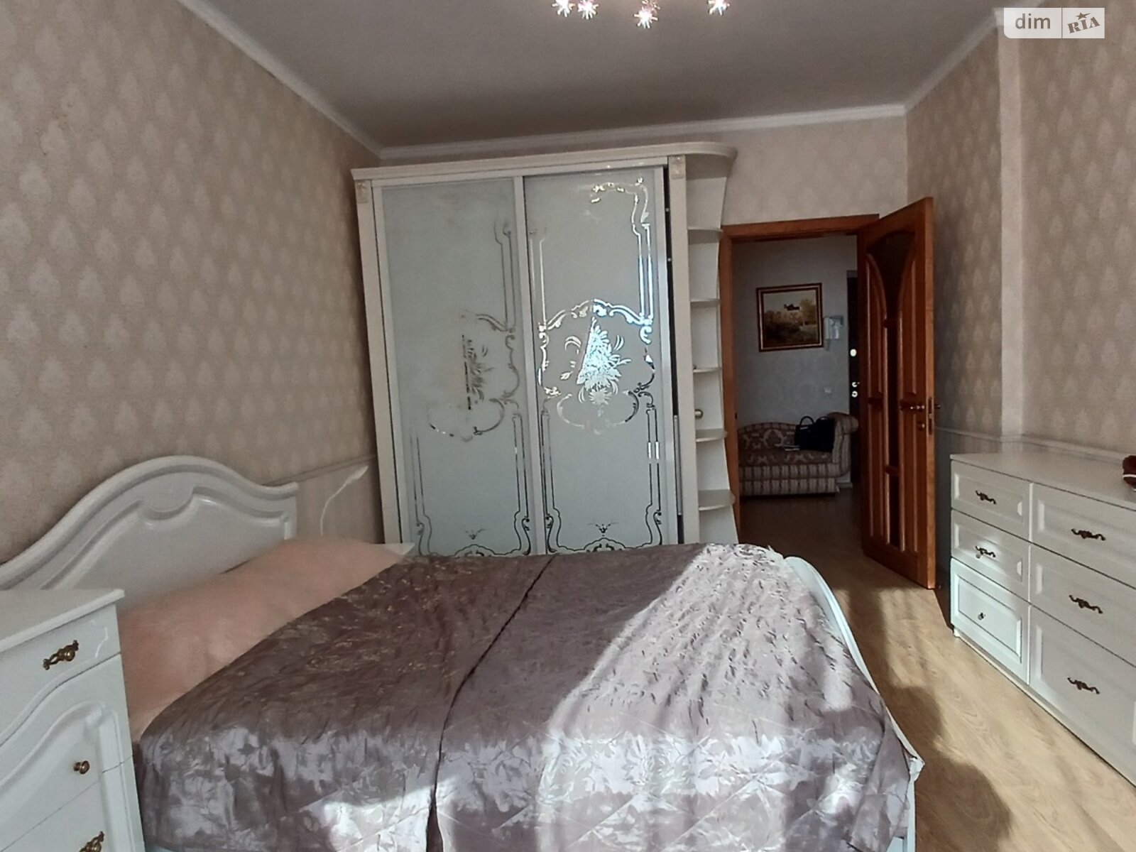 Продажа однокомнатной квартиры в Киеве, на ул. Голосеевская 13А, район Демеевка фото 1 Продажа однокомнатной квартиры в Киеве, на ул. Голосеевская 13А, район Демеевка фото 1