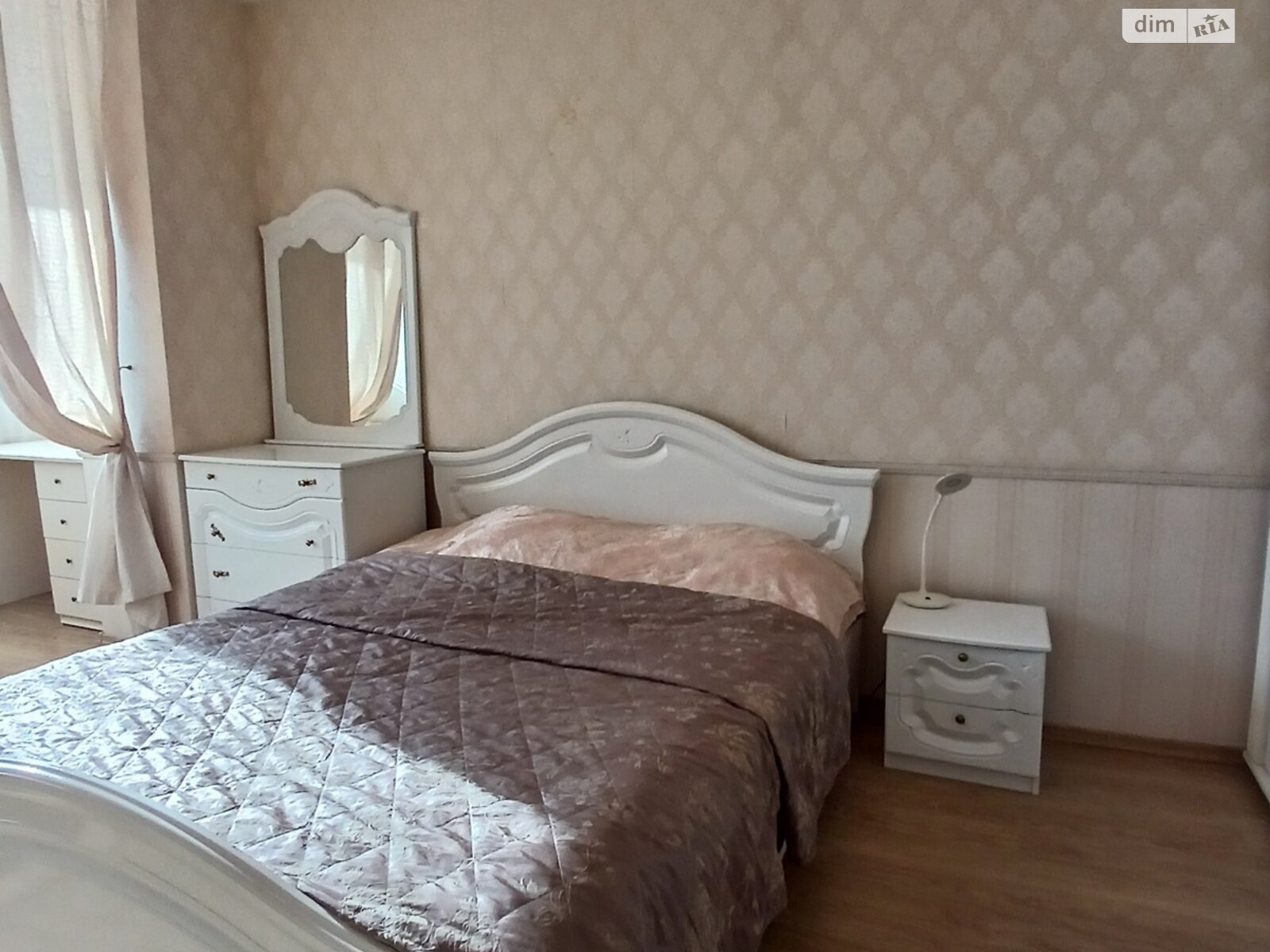 Продажа однокомнатной квартиры в Киеве, на ул. Голосеевская 13А, район Демеевка фото 1 Продажа однокомнатной квартиры в Киеве, на ул. Голосеевская 13А, район Демеевка фото 1