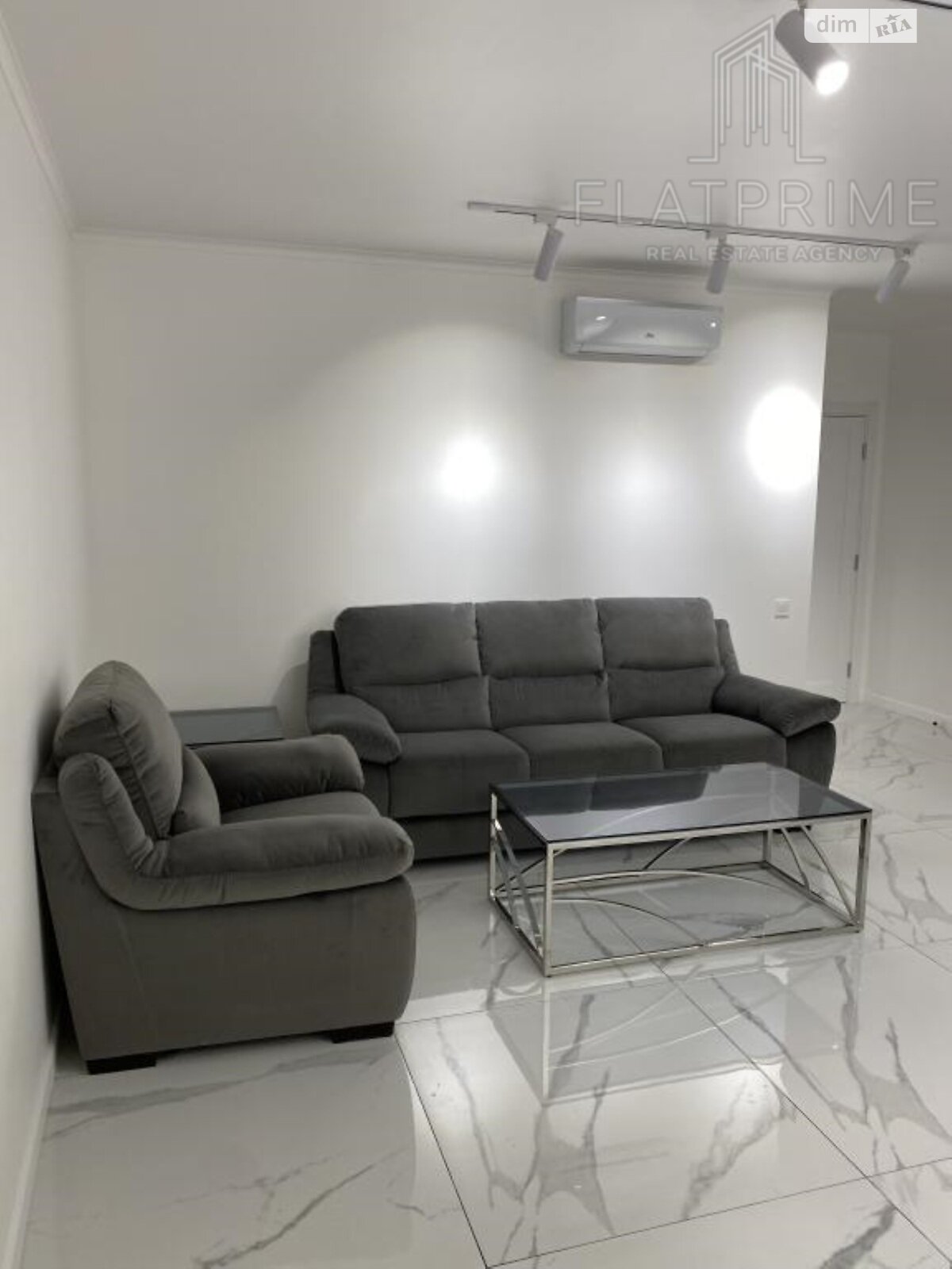 Продажа двухкомнатной квартиры в Киеве, на ул. Голосеевская 13А, район Демеевка фото 1