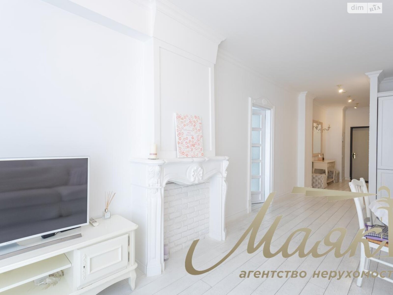 Продажа трехкомнатной квартиры в Киеве, на просп. Голосеевский 60, район Демеевка фото 1 Продажа трехкомнатной квартиры в Киеве, на просп. Голосеевский 60, район Демеевка фото 1