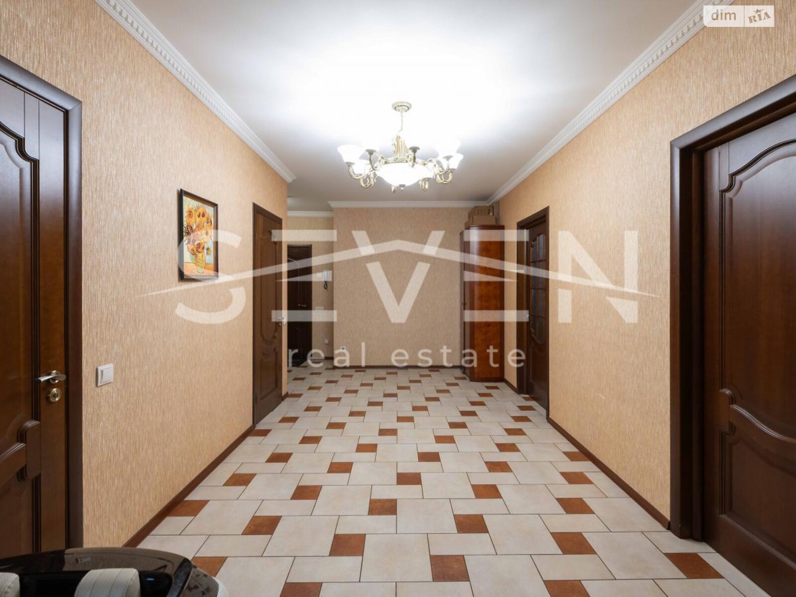 Продаж трикімнатної квартири в Києві, на просп. Голосіївський 62, район Деміївка фото 1 Продаж трикімнатної квартири в Києві, на просп. Голосіївський 62, район Деміївка фото 1