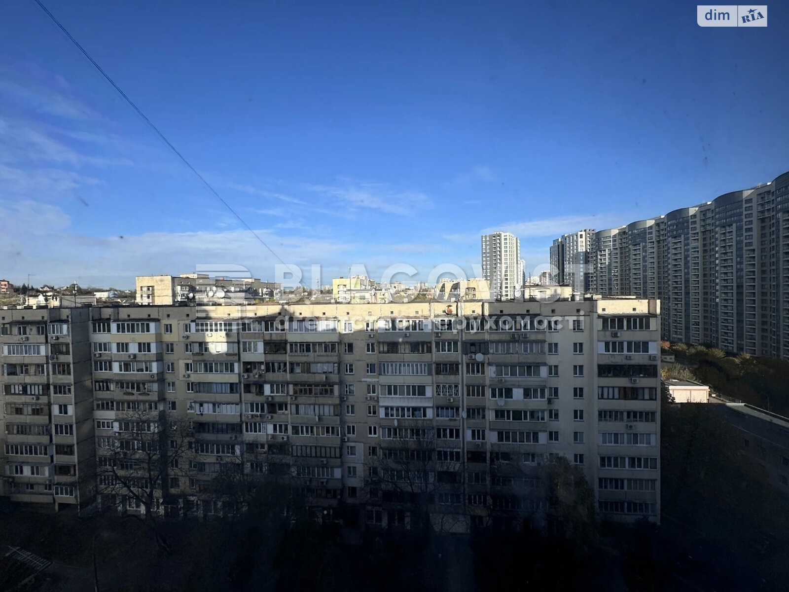 Продажа трехкомнатной квартиры в Киеве, на просп. Голосеевский 68, район Демеевка фото 1 Продажа трехкомнатной квартиры в Киеве, на просп. Голосеевский 68, район Демеевка фото 1