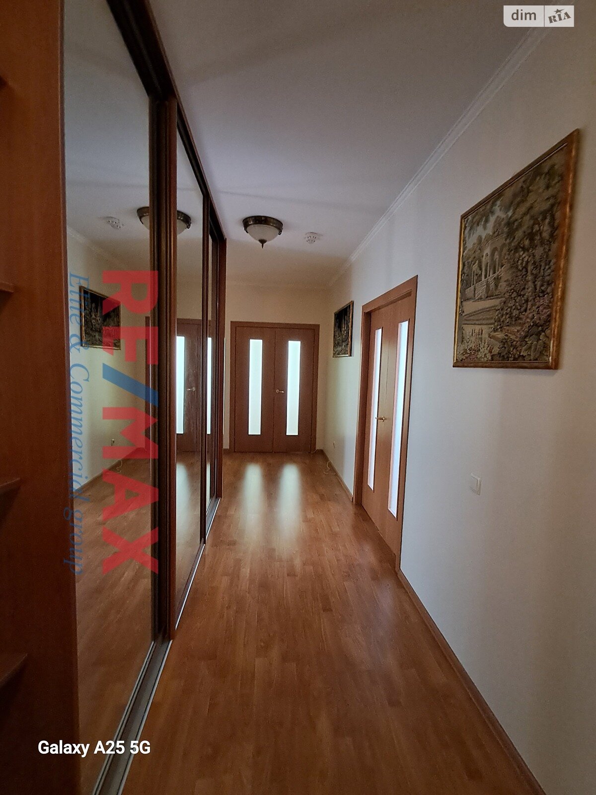 Продажа четырехкомнатной квартиры в Киеве, на просп. Голосеевский 30Б, район Демеевка фото 1 Продажа четырехкомнатной квартиры в Киеве, на просп. Голосеевский 30Б, район Демеевка фото 1