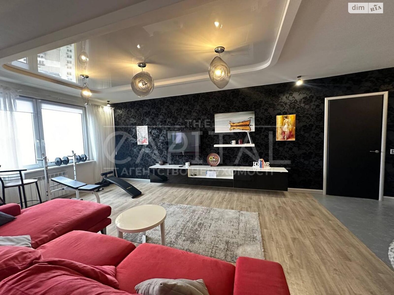 Продажа трехкомнатной квартиры в Киеве, на просп. Голосеевский 58, район Демеевка фото 1