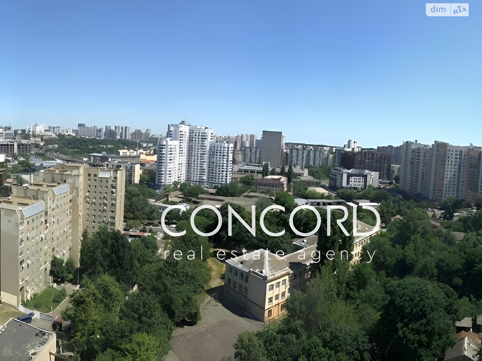 Продаж двокімнатної квартири в Києві, на вул. Костанайська 13, район Деміївка фото 1 Продаж двокімнатної квартири в Києві, на вул. Костанайська 13, район Деміївка фото 1