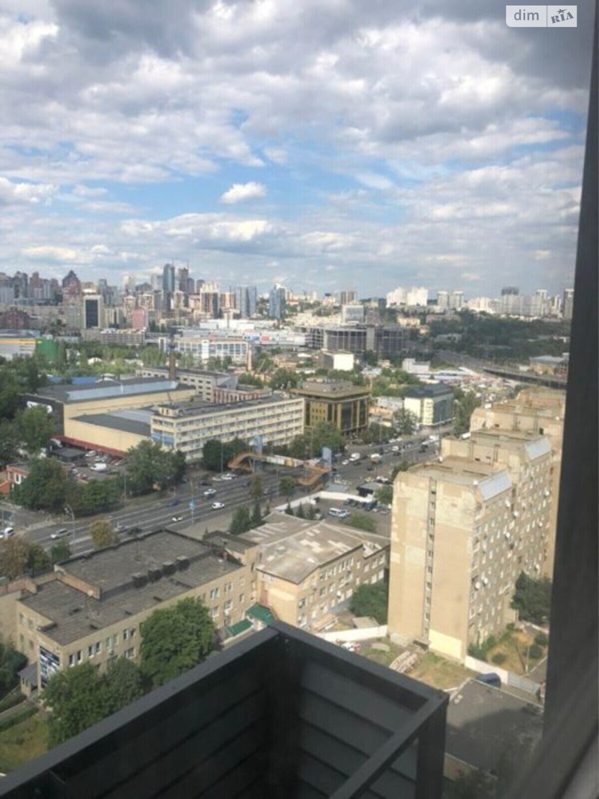 Продаж трикімнатної квартири в Києві, на вул. Костанайська 13А, район Деміївка фото 1 Продаж трикімнатної квартири в Києві, на вул. Костанайська 13А, район Деміївка фото 1