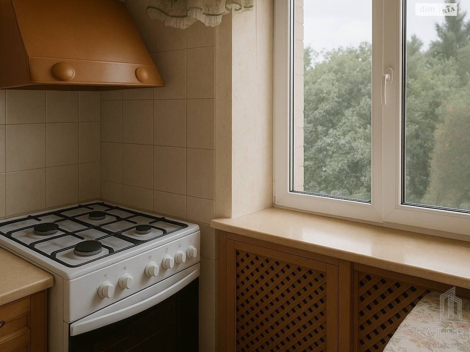 Продажа двухкомнатной квартиры в Киеве, на ул. Костанайская 8 корпус 1, район Демеевка фото 1