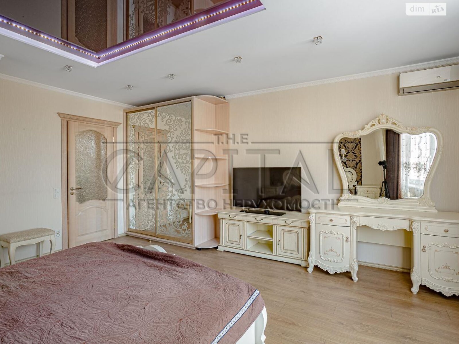 Продаж двокімнатної квартири в Києві, на просп. Лобановського 150, кв. 3, район Деміївка фото 1 Продаж двокімнатної квартири в Києві, на просп. Лобановського 150, кв. 3, район Деміївка фото 1