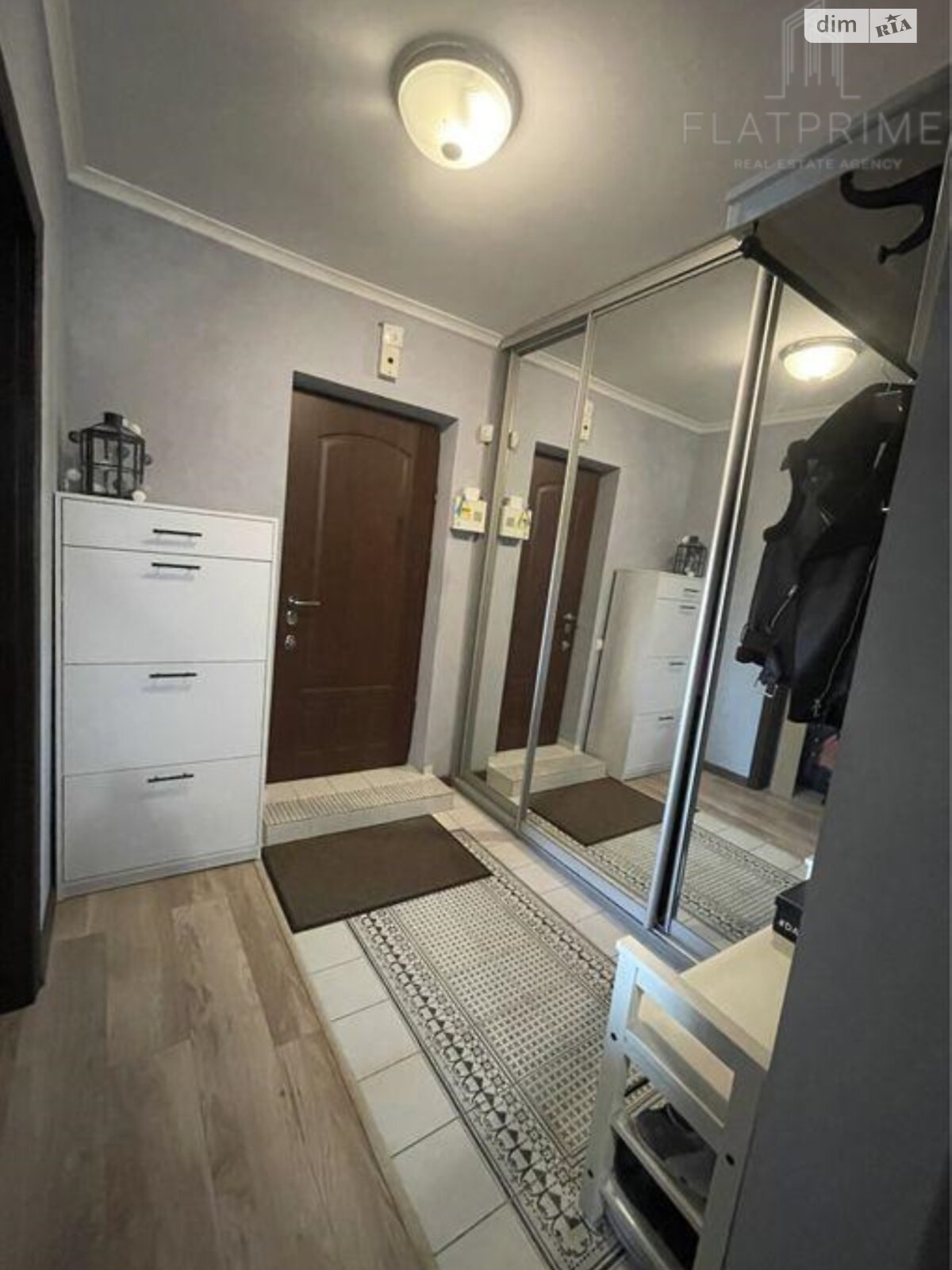 Продаж трикімнатної квартири в Києві, на просп. Червонозоряний 128, район Деміївка фото 1 Продаж трикімнатної квартири в Києві, на просп. Червонозоряний 128, район Деміївка фото 1