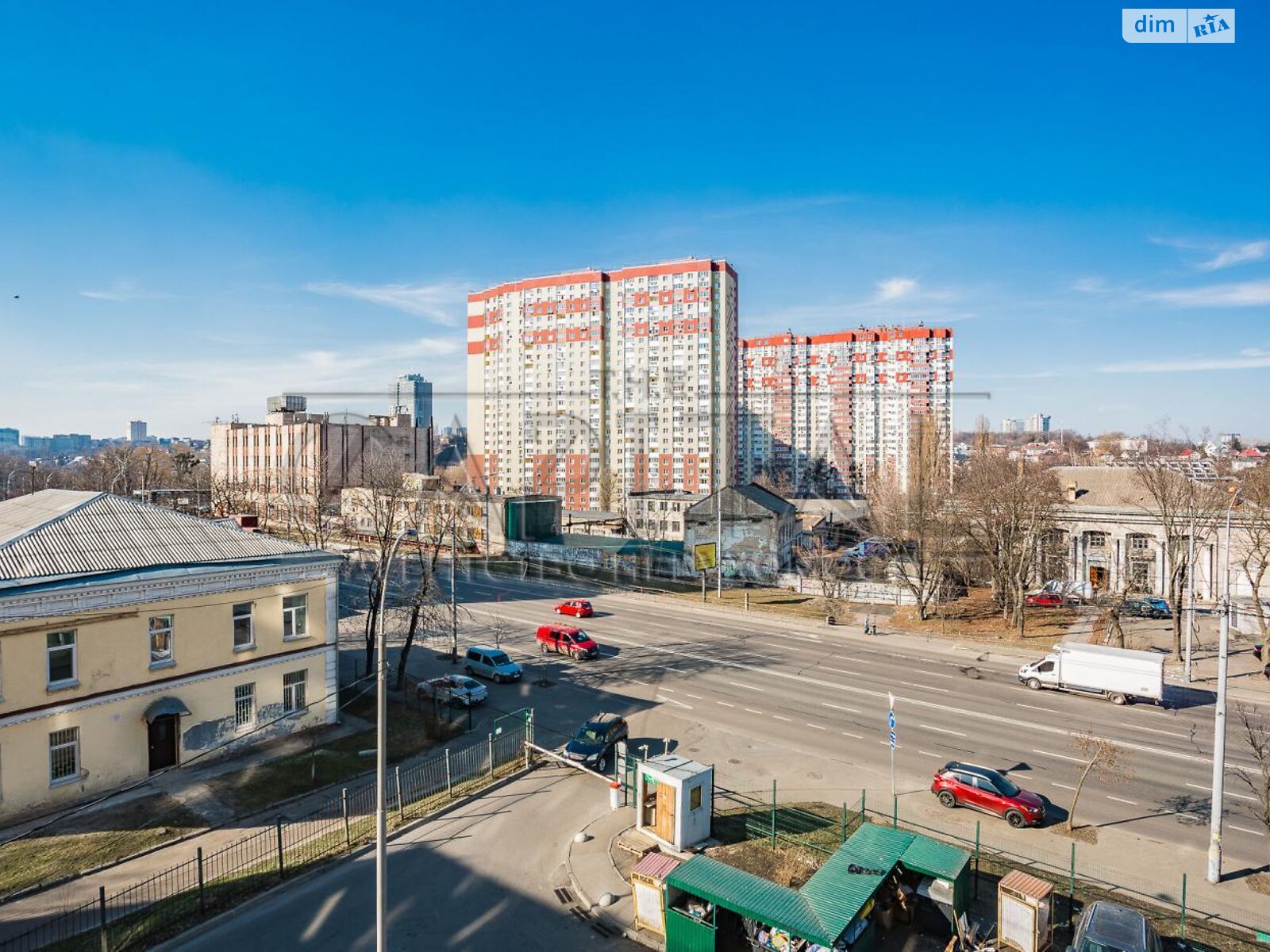 Продаж двокімнатної квартири в Києві, на просп. Червонозоряний 150, район Деміївка фото 1 Продаж двокімнатної квартири в Києві, на просп. Червонозоряний 150, район Деміївка фото 1