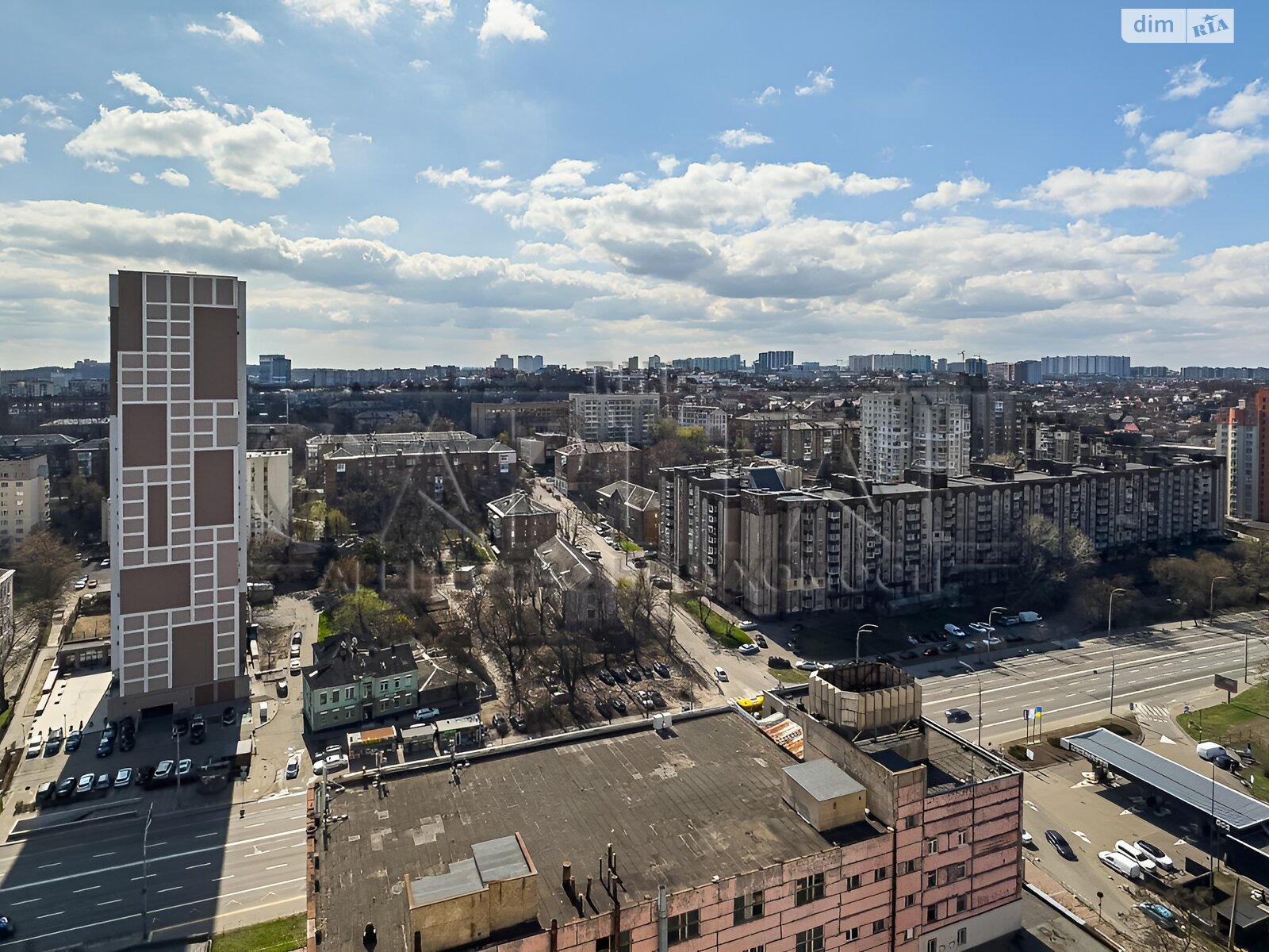 Продаж двокімнатної квартири в Києві, на пров. Ясинуватський 11, район Деміївка фото 1 Продаж двокімнатної квартири в Києві, на пров. Ясинуватський 11, район Деміївка фото 1