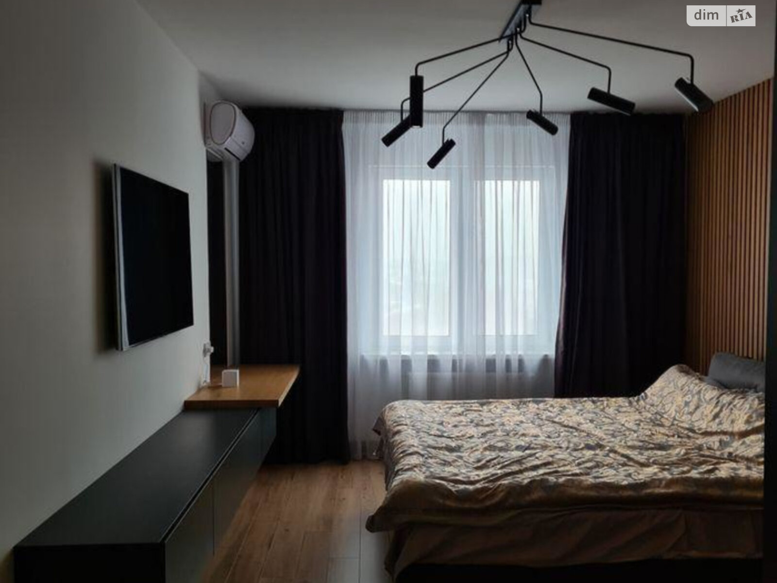 Продаж двокімнатної квартири в Києві, на пров. Ясинуватський 11, район Деміївка фото 1 Продаж двокімнатної квартири в Києві, на пров. Ясинуватський 11, район Деміївка фото 1