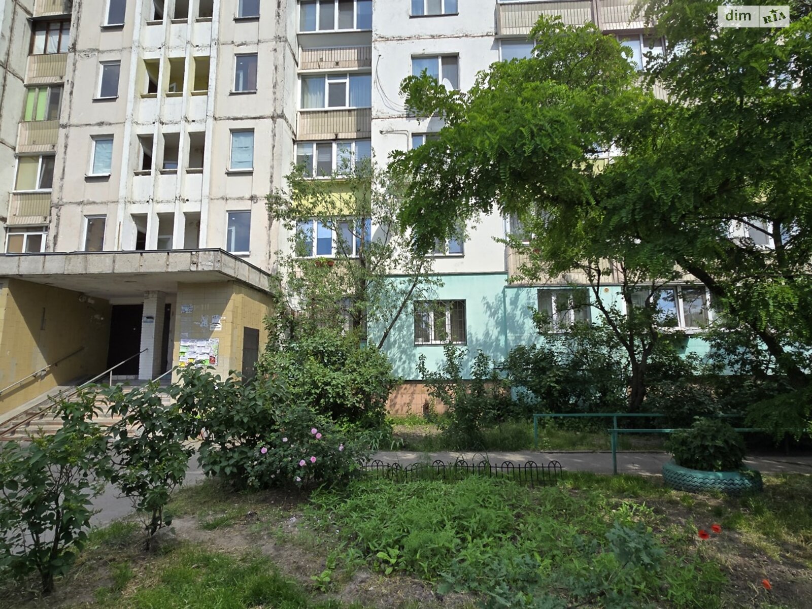 Продаж однокімнатної квартири в Києві, на просп. Червоної Калини 93А, район Деснянський фото 1 Продаж однокімнатної квартири в Києві, на просп. Червоної Калини 93А, район Деснянський фото 1