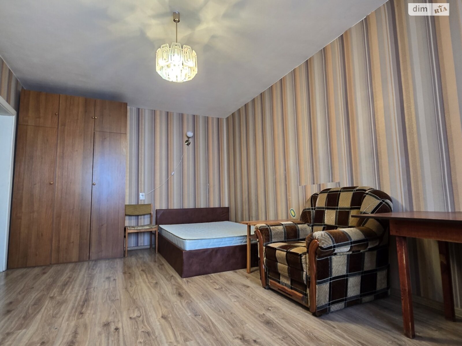 Продаж однокімнатної квартири в Києві, на просп. Червоної Калини 93А, район Деснянський фото 1 Продаж однокімнатної квартири в Києві, на просп. Червоної Калини 93А, район Деснянський фото 1