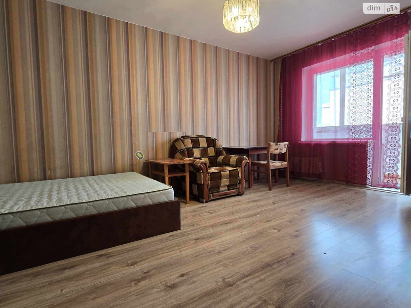 Продаж однокімнатної квартири в Києві, на просп. Червоної Калини 93А, район Деснянський фото 1 Продаж однокімнатної квартири в Києві, на просп. Червоної Калини 93А, район Деснянський фото 1