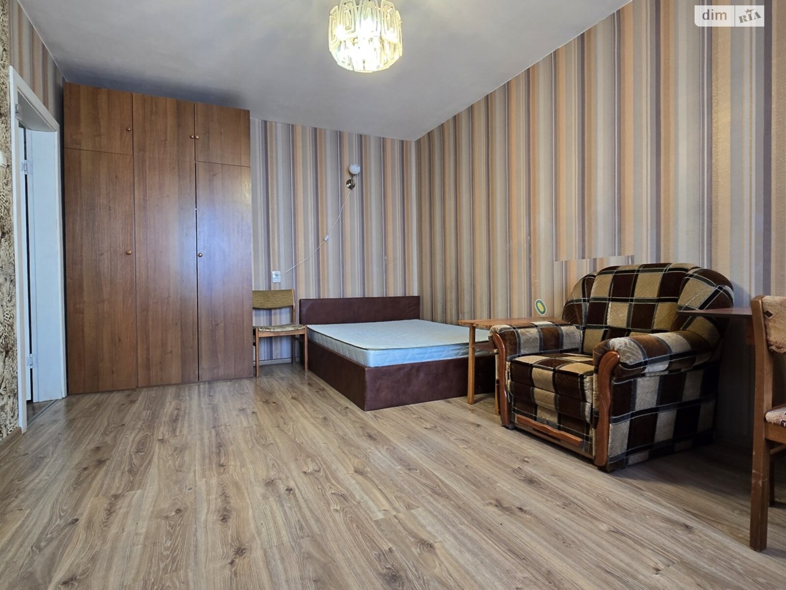 Продаж однокімнатної квартири в Києві, на просп. Червоної Калини 93А, район Деснянський фото 1 Продаж однокімнатної квартири в Києві, на просп. Червоної Калини 93А, район Деснянський фото 1