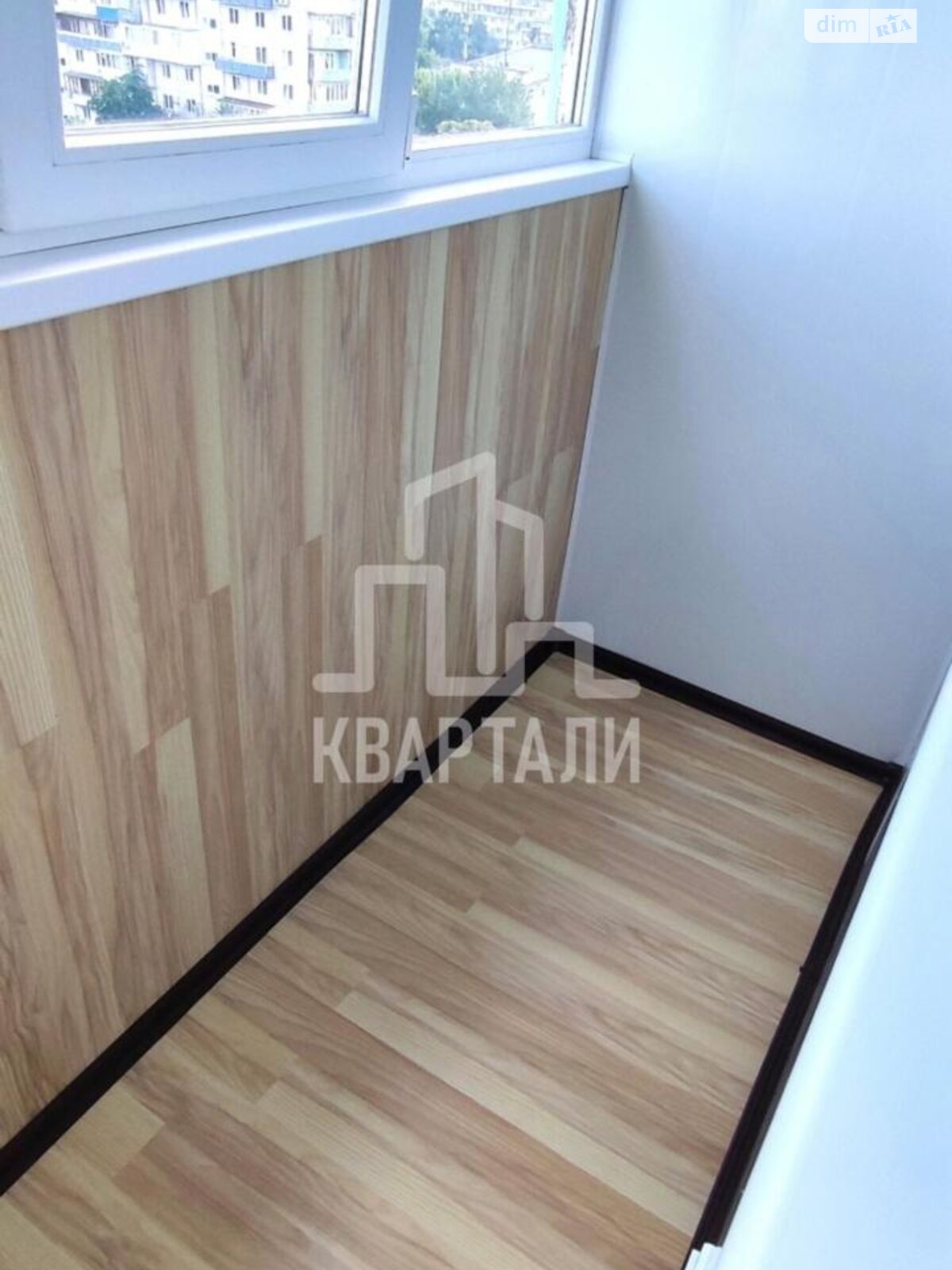 Продаж двокімнатної квартири в Києві, на вул. Ореста Левицького 11, район Деснянський фото 1