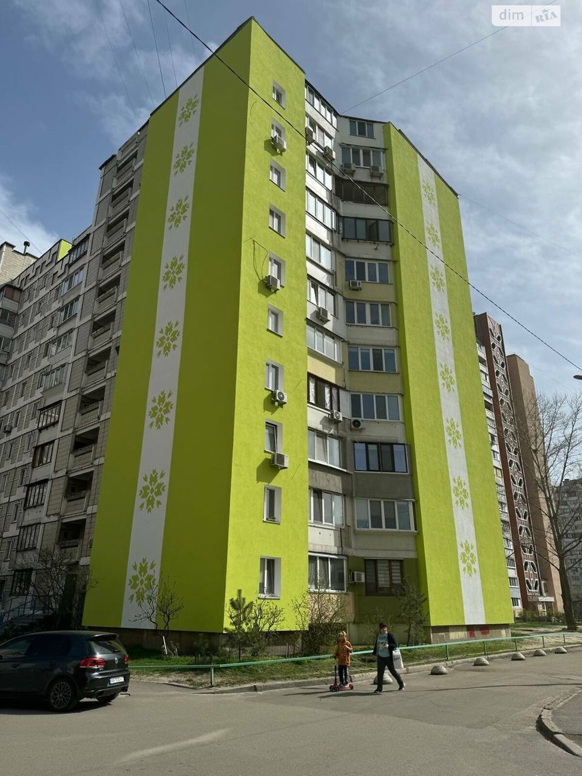 Продажа трехкомнатной квартиры в Киеве, на ул. Николая Лаврухина 7, район Деснянский фото 1