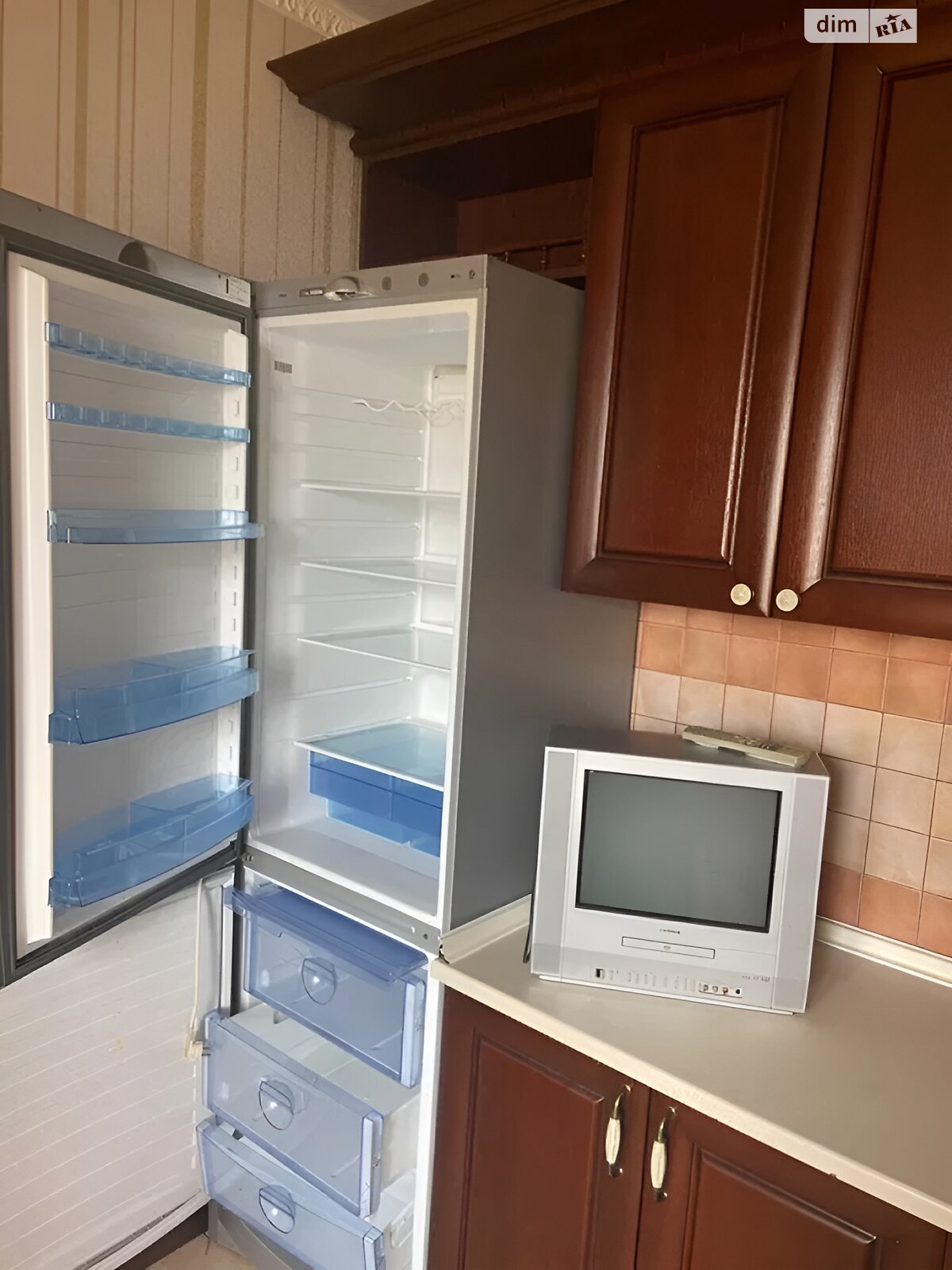 Продаж чотирикімнатної квартири в Києві, на вул. Лісківська 4, район Деснянський фото 1 Продаж чотирикімнатної квартири в Києві, на вул. Лісківська 4, район Деснянський фото 1