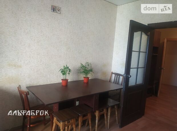 Продаж трикімнатної квартири в Києві на вул. Милославська район Деснянський фото 1 Продаж трикімнатної квартири в Києві на вул. Милославська район Деснянський фото 1