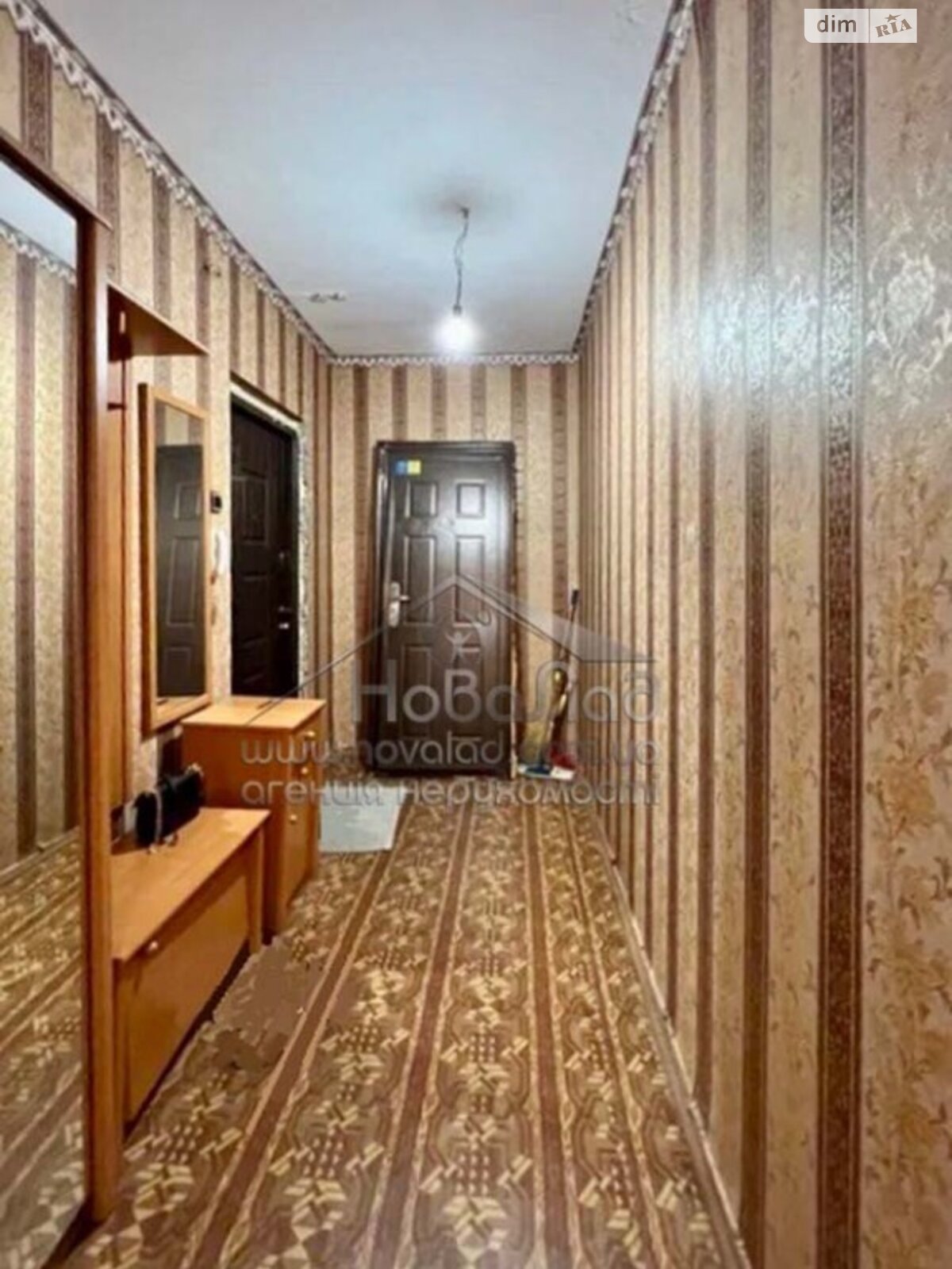 Продаж трикімнатної квартири в Києві, на вул. Миколи Лаврухіна 15/46, район Деснянський фото 1 Продаж трикімнатної квартири в Києві, на вул. Миколи Лаврухіна 15/46, район Деснянський фото 1