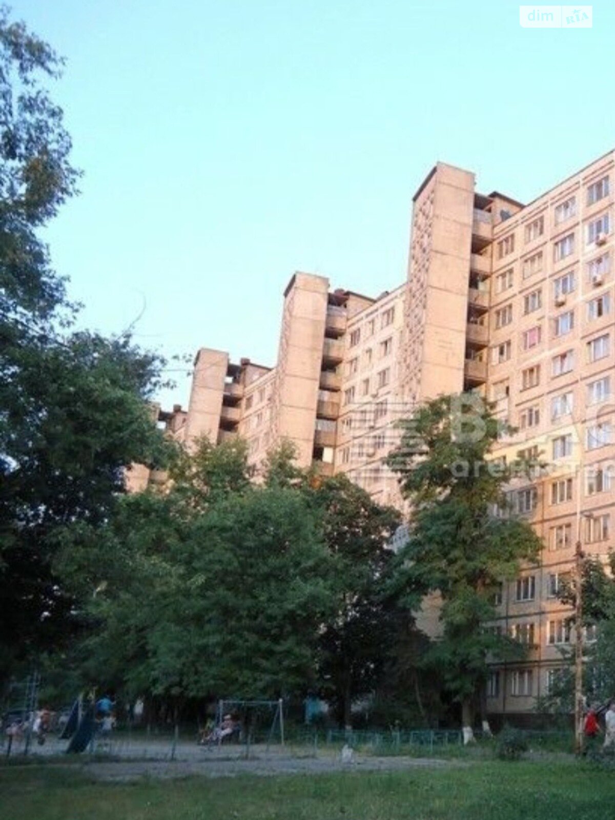 Продажа двухкомнатной квартиры в Киеве, на ул. Космонавта Поповича 8, район Деснянский фото 1 Продажа двухкомнатной квартиры в Киеве, на ул. Космонавта Поповича 8, район Деснянский фото 1
