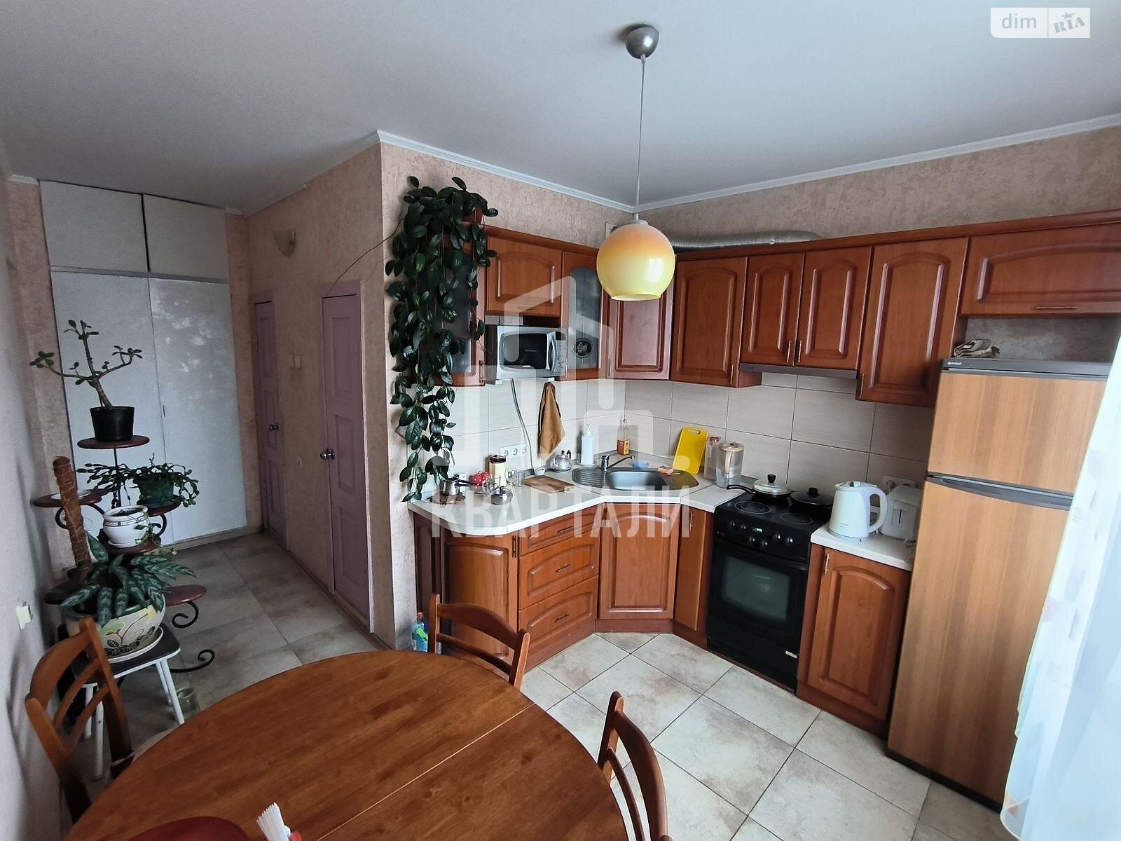 Продажа трехкомнатной квартиры в Киеве, на ул. Оноре де Бальзака 61А, район Деснянский фото 1