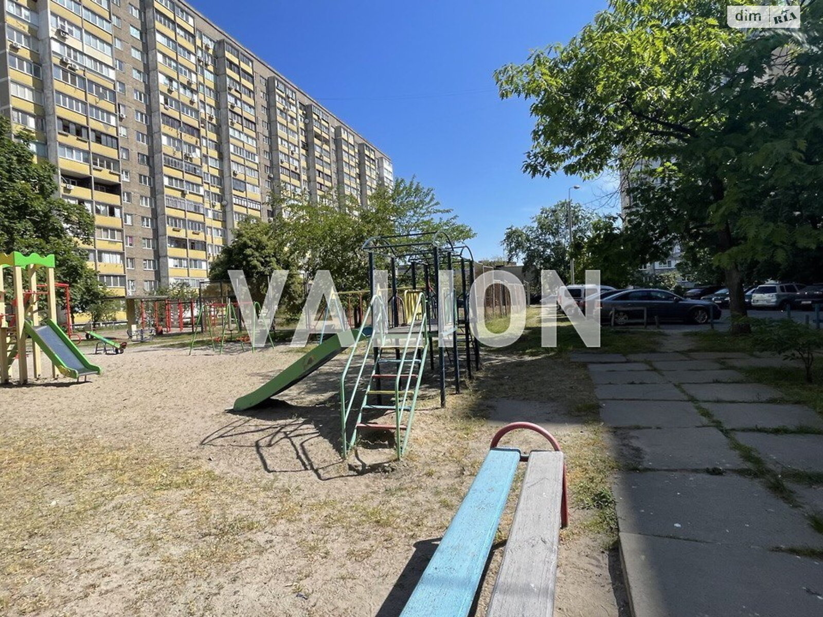 Продажа трехкомнатной квартиры в Киеве, на ул. Рональда Рейгана 28, район Деснянский фото 1 Продажа трехкомнатной квартиры в Киеве, на ул. Рональда Рейгана 28, район Деснянский фото 1