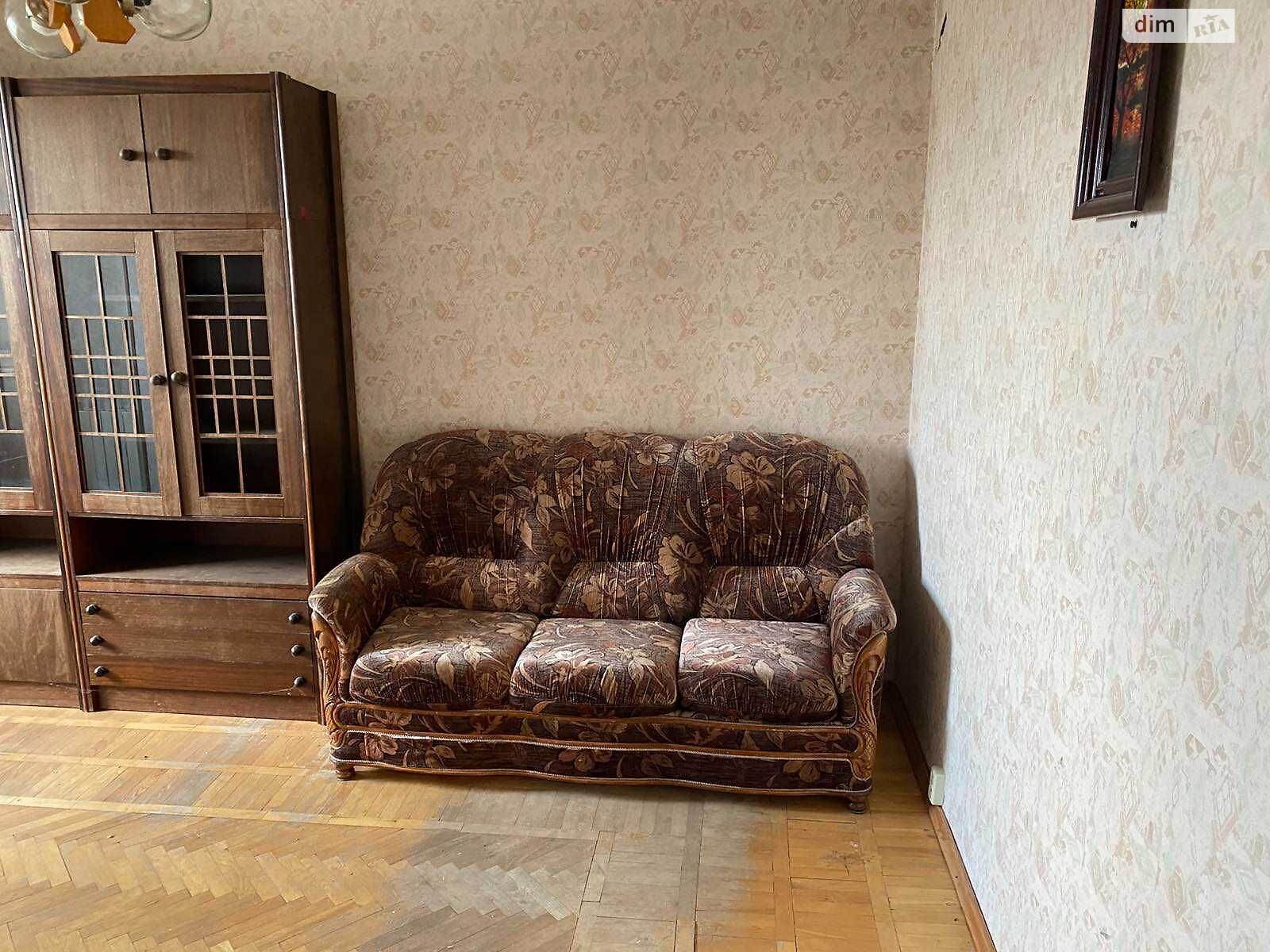 Продажа трехкомнатной квартиры в Киеве, на ул. Рональда Рейгана 9, район Деснянский фото 1