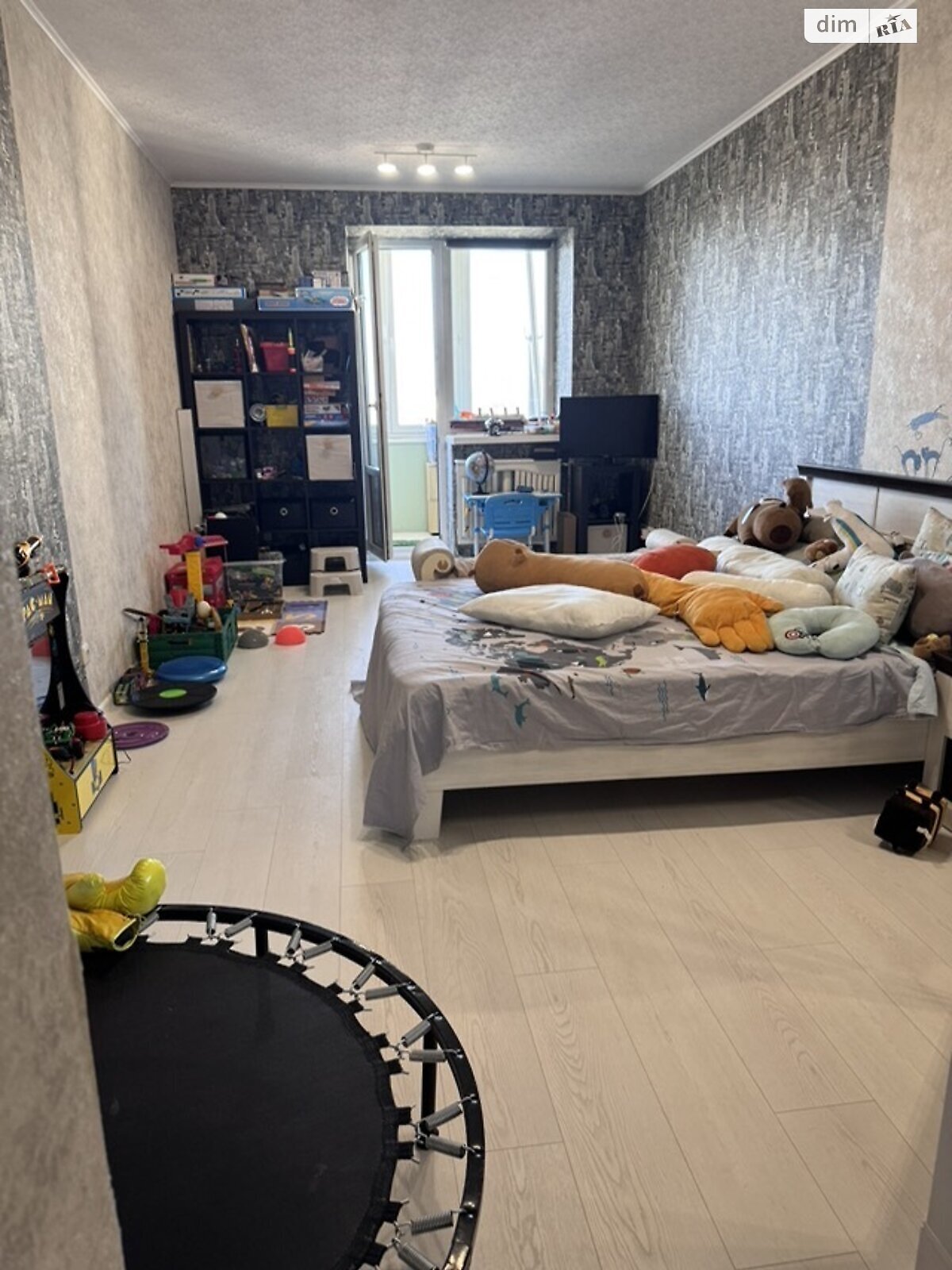 Продажа трехкомнатной квартиры в Киеве, на ул. Рональда Рейгана 34/51, район Деснянский фото 1