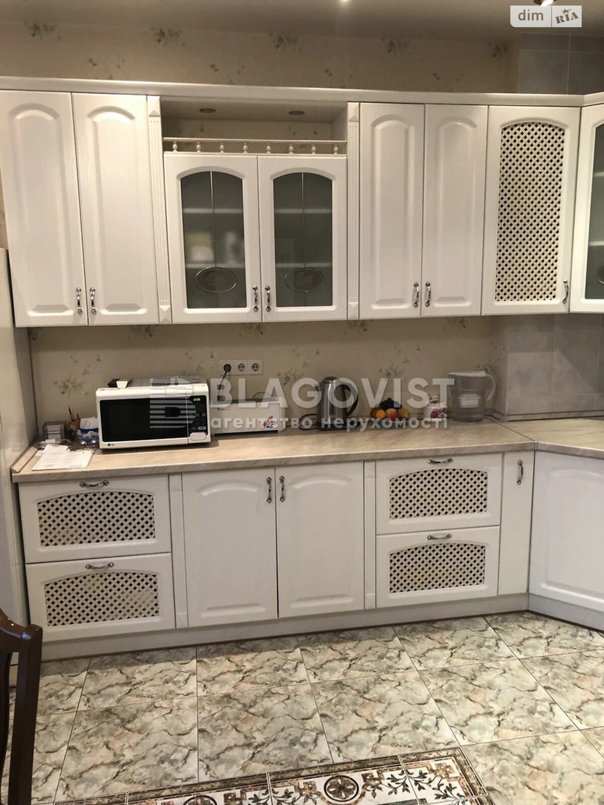 Продаж чотирикімнатної квартири в Києві, на вул. Дмитрівська 69, фото 1 Продаж чотирикімнатної квартири в Києві, на вул. Дмитрівська 69, фото 1