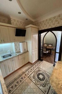 Продаж двокімнатної квартири в Києві, на вул. Дмитра Луценка 6, фото 2