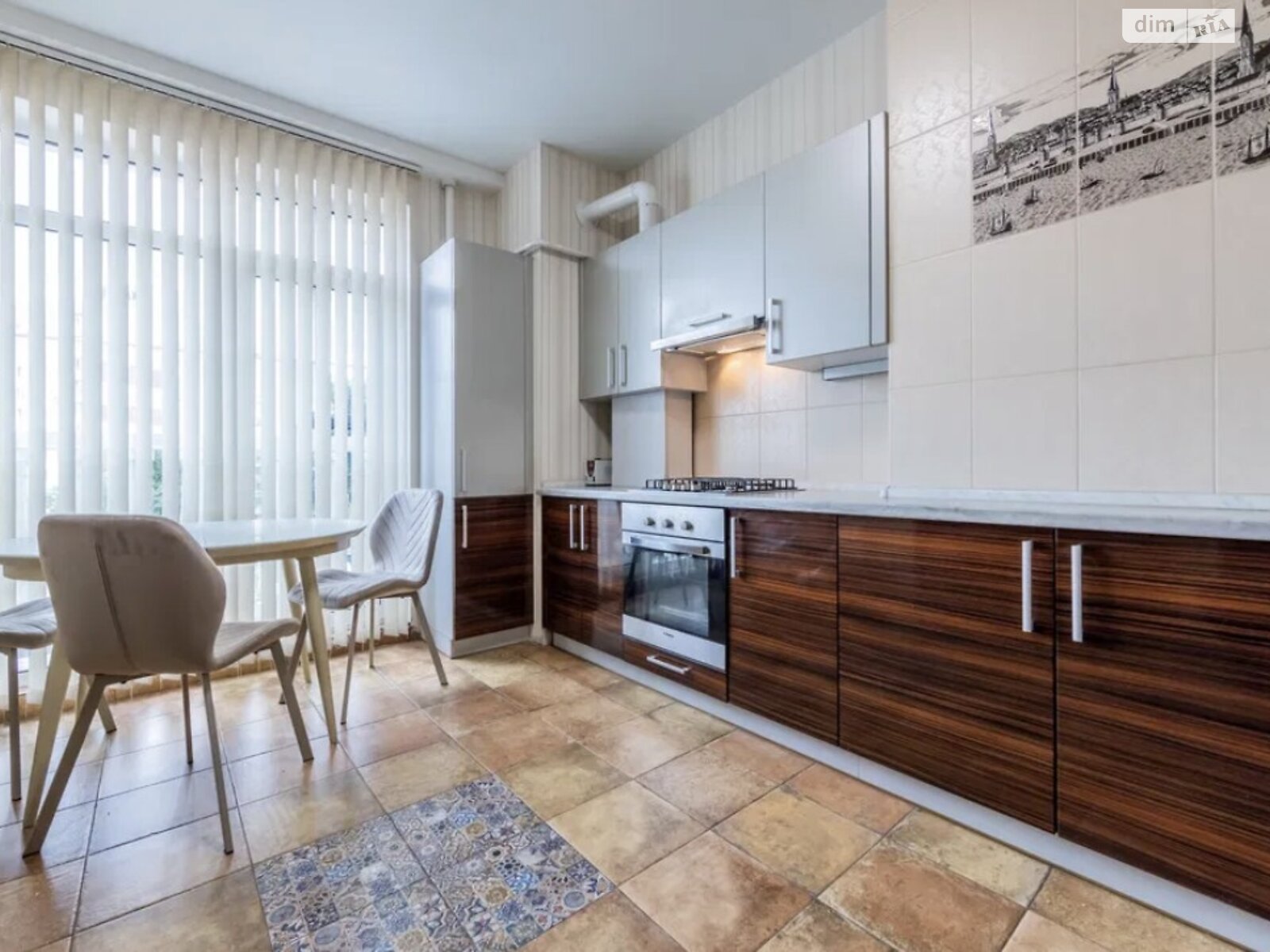 Продажа двухкомнатной квартиры в Киеве, на ул. Дмитрия Луценко 10, район Голосеевский фото 1 Продажа двухкомнатной квартиры в Киеве, на ул. Дмитрия Луценко 10, район Голосеевский фото 1