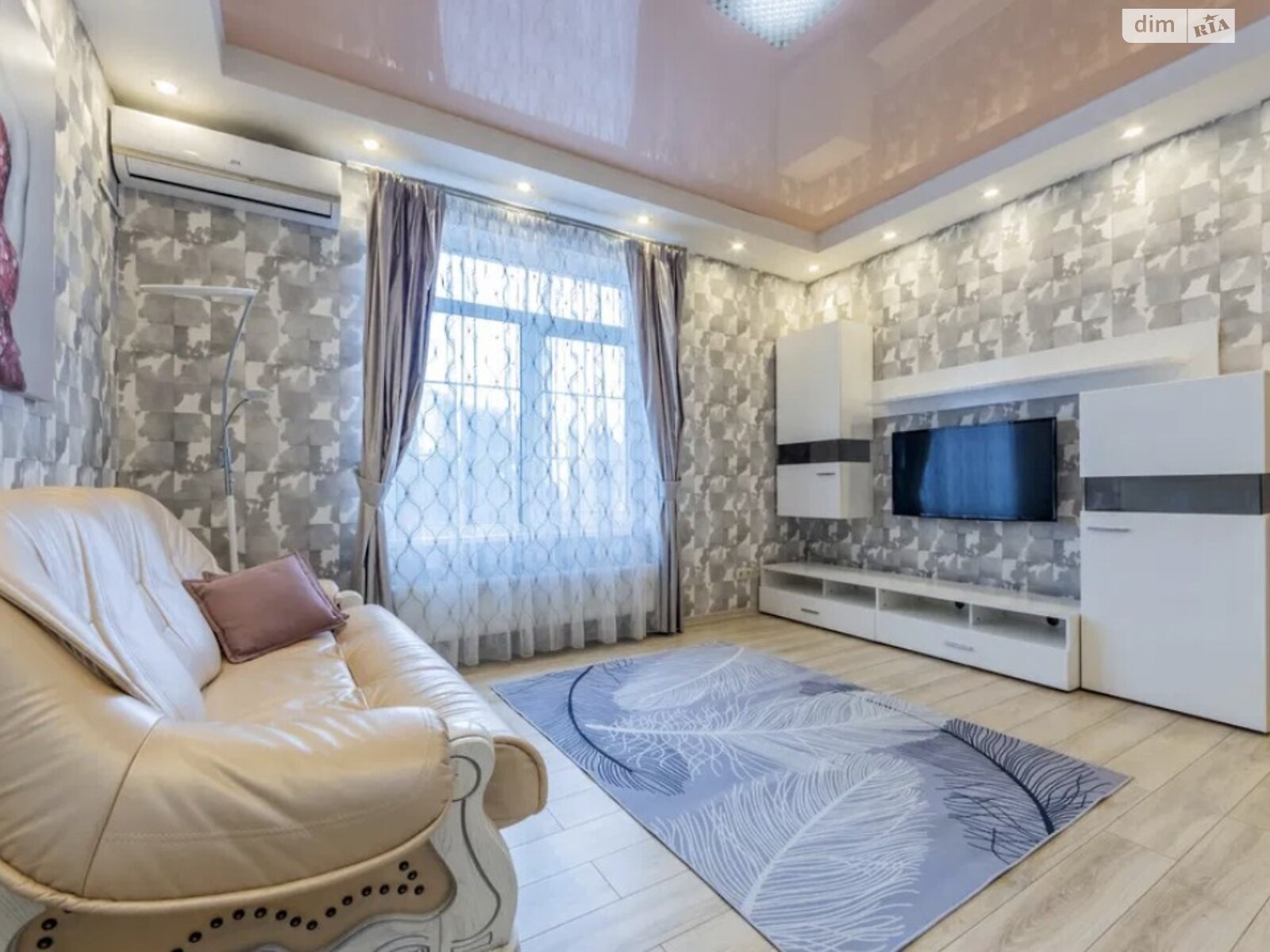 Продажа двухкомнатной квартиры в Киеве, на ул. Дмитрия Луценко 10, район Голосеевский фото 1 Продажа двухкомнатной квартиры в Киеве, на ул. Дмитрия Луценко 10, район Голосеевский фото 1