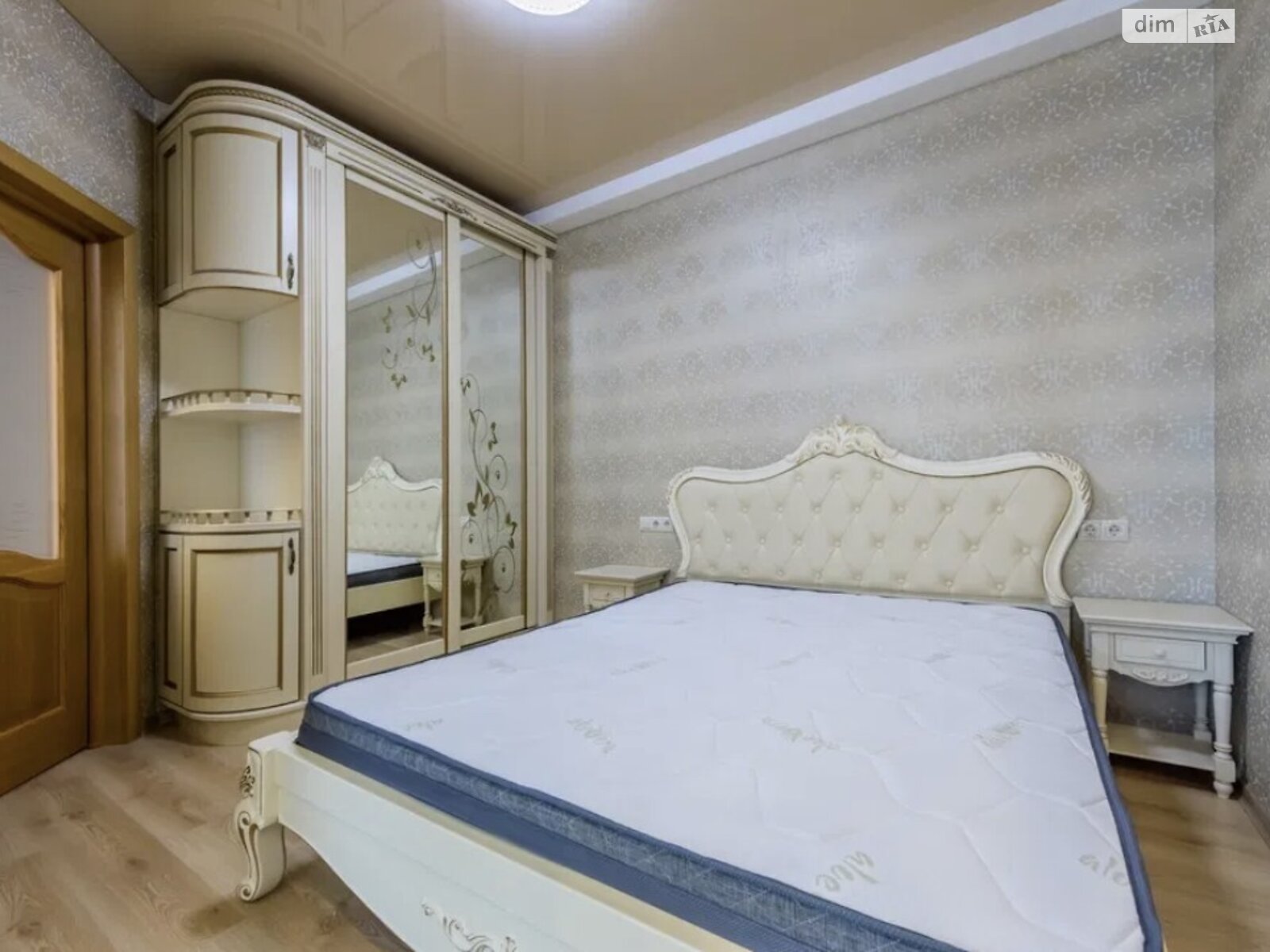 Продажа двухкомнатной квартиры в Киеве, на ул. Дмитрия Луценко 10, район Голосеевский фото 1 Продажа двухкомнатной квартиры в Киеве, на ул. Дмитрия Луценко 10, район Голосеевский фото 1