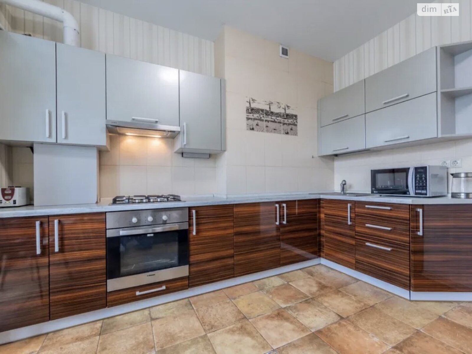 Продажа двухкомнатной квартиры в Киеве, на ул. Дмитрия Луценко 10, район Голосеевский фото 1 Продажа двухкомнатной квартиры в Киеве, на ул. Дмитрия Луценко 10, район Голосеевский фото 1