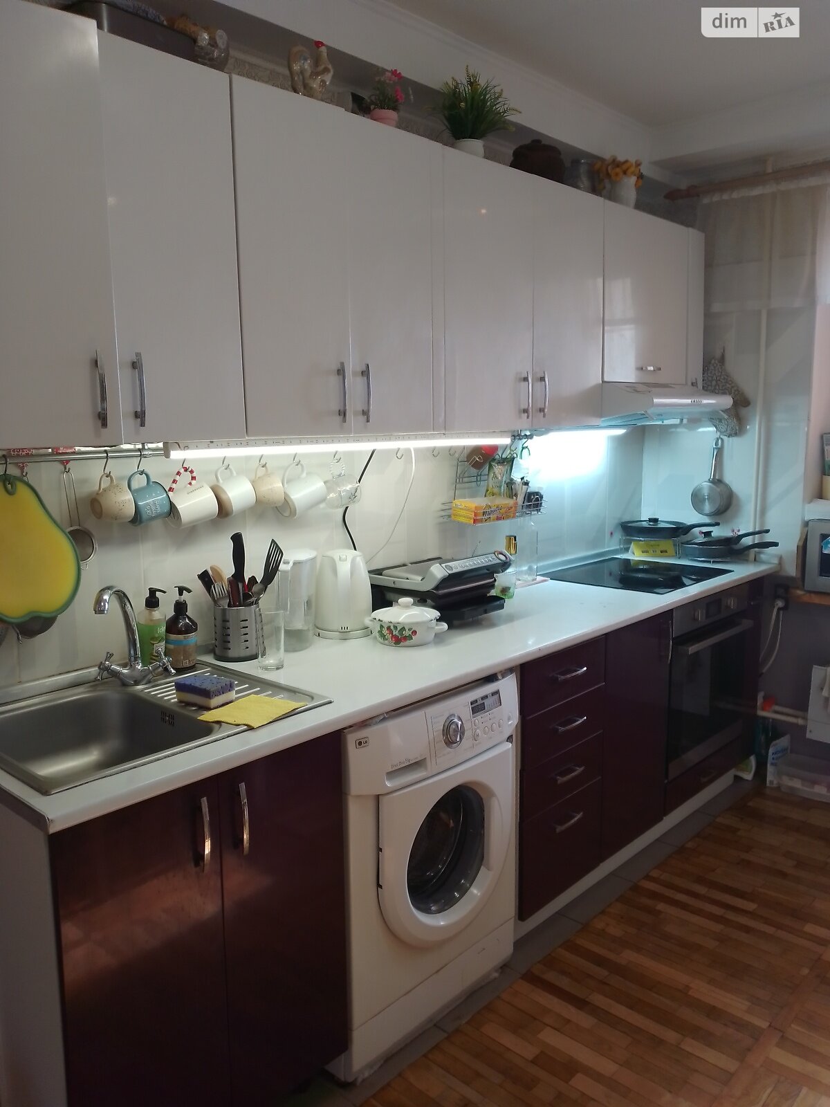 Продаж чотирикімнатної квартири в Києві, на вул. Азербайджанська 6, район Дніпровський фото 1 Продаж чотирикімнатної квартири в Києві, на вул. Азербайджанська 6, район Дніпровський фото 1