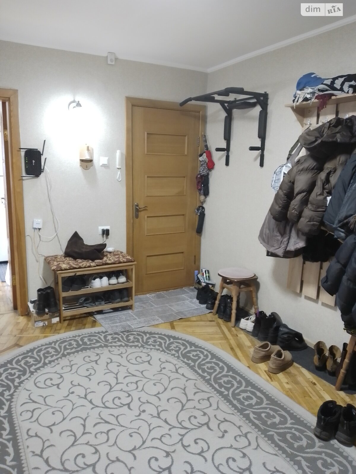 Продаж чотирикімнатної квартири в Києві, на вул. Азербайджанська 6, район Дніпровський фото 1 Продаж чотирикімнатної квартири в Києві, на вул. Азербайджанська 6, район Дніпровський фото 1