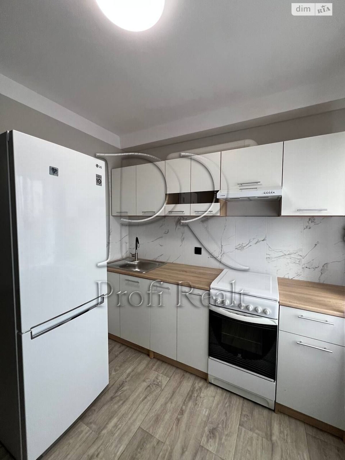 Продажа двухкомнатной квартиры в Киеве, на ул. Березняковская 24, район Днепровский фото 1 Продажа двухкомнатной квартиры в Киеве, на ул. Березняковская 24, район Днепровский фото 1