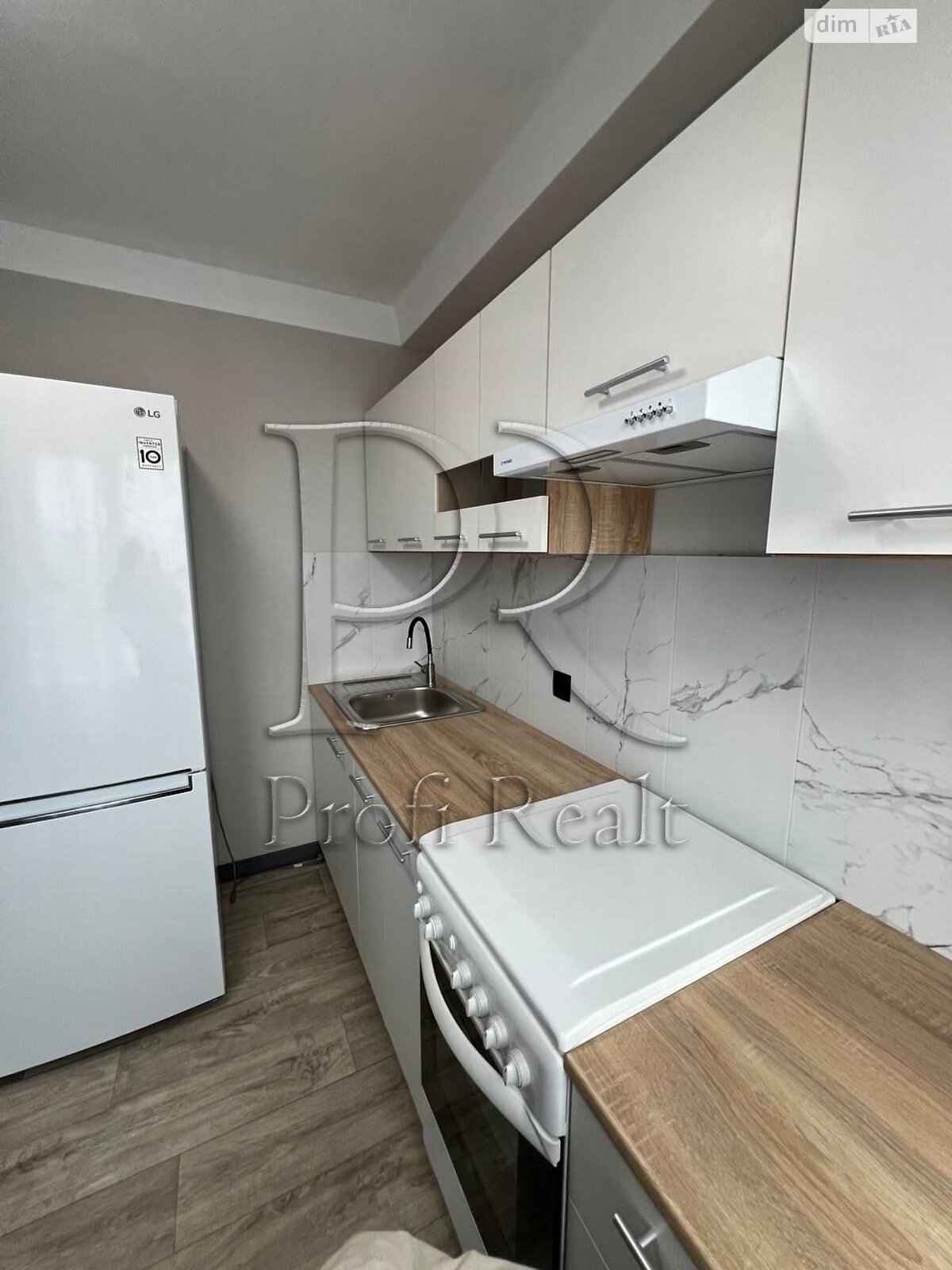 Продажа двухкомнатной квартиры в Киеве, на ул. Березняковская 24, район Днепровский фото 1 Продажа двухкомнатной квартиры в Киеве, на ул. Березняковская 24, район Днепровский фото 1