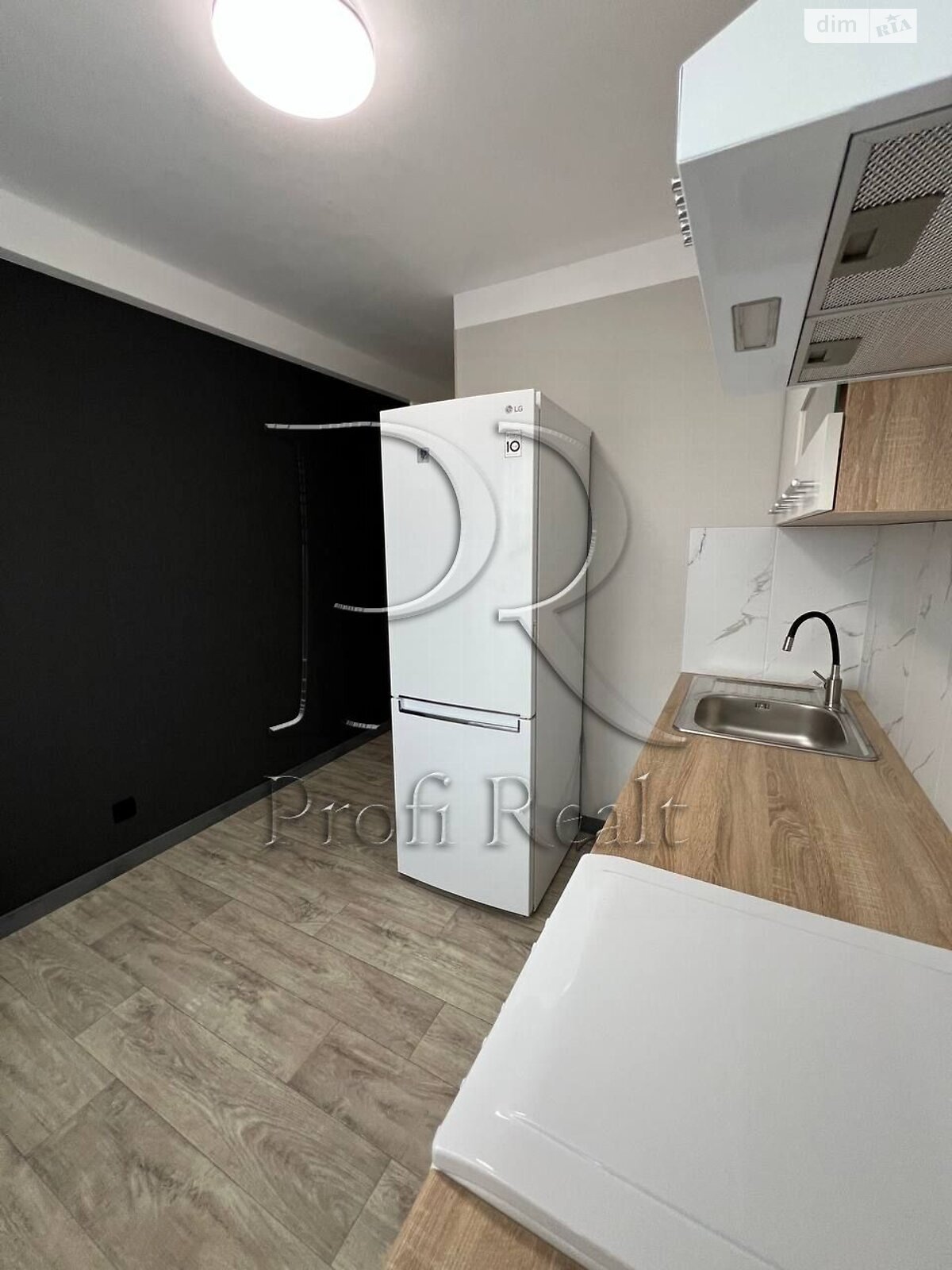 Продажа двухкомнатной квартиры в Киеве, на ул. Березняковская 24, район Днепровский фото 1 Продажа двухкомнатной квартиры в Киеве, на ул. Березняковская 24, район Днепровский фото 1