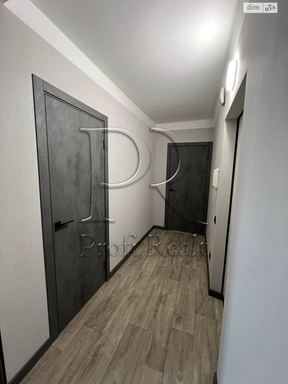 Продажа двухкомнатной квартиры в Киеве, на ул. Березняковская 24, район Днепровский фото 1 Продажа двухкомнатной квартиры в Киеве, на ул. Березняковская 24, район Днепровский фото 1